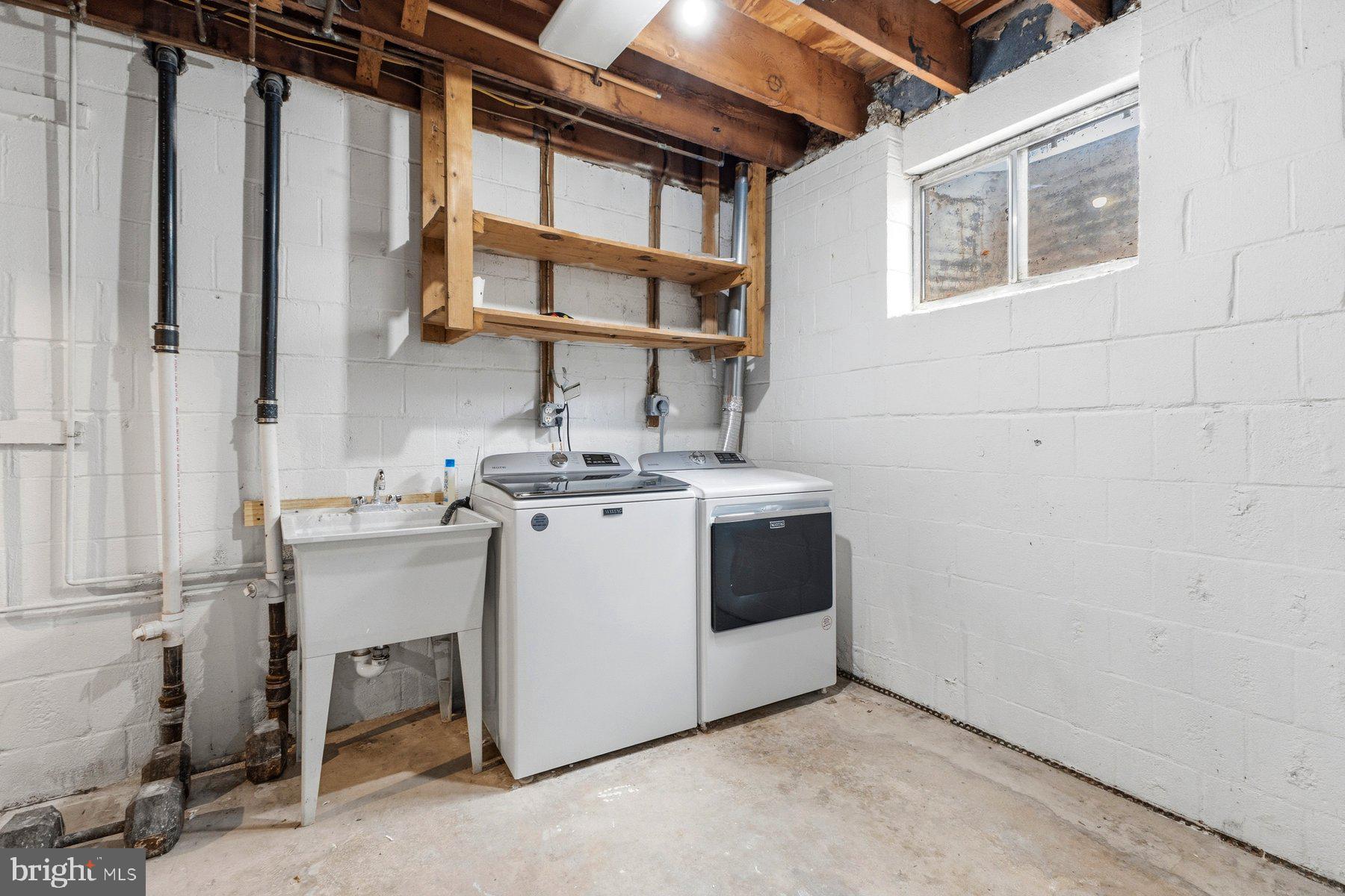 SPRINGFIELD VILLAGE - Residential