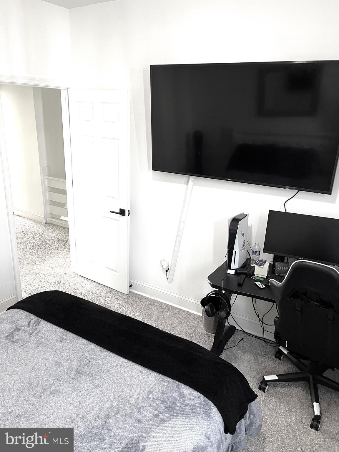 EDMONDSON VIILLAGE - Residential