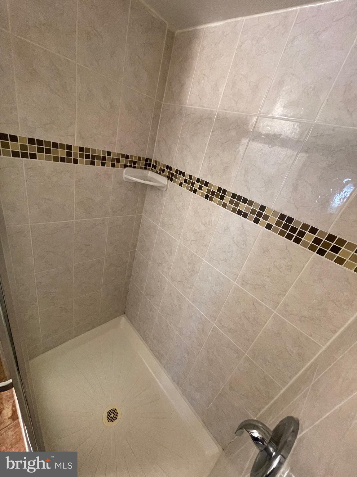 KIMBERLY PLACE - Residential Lease