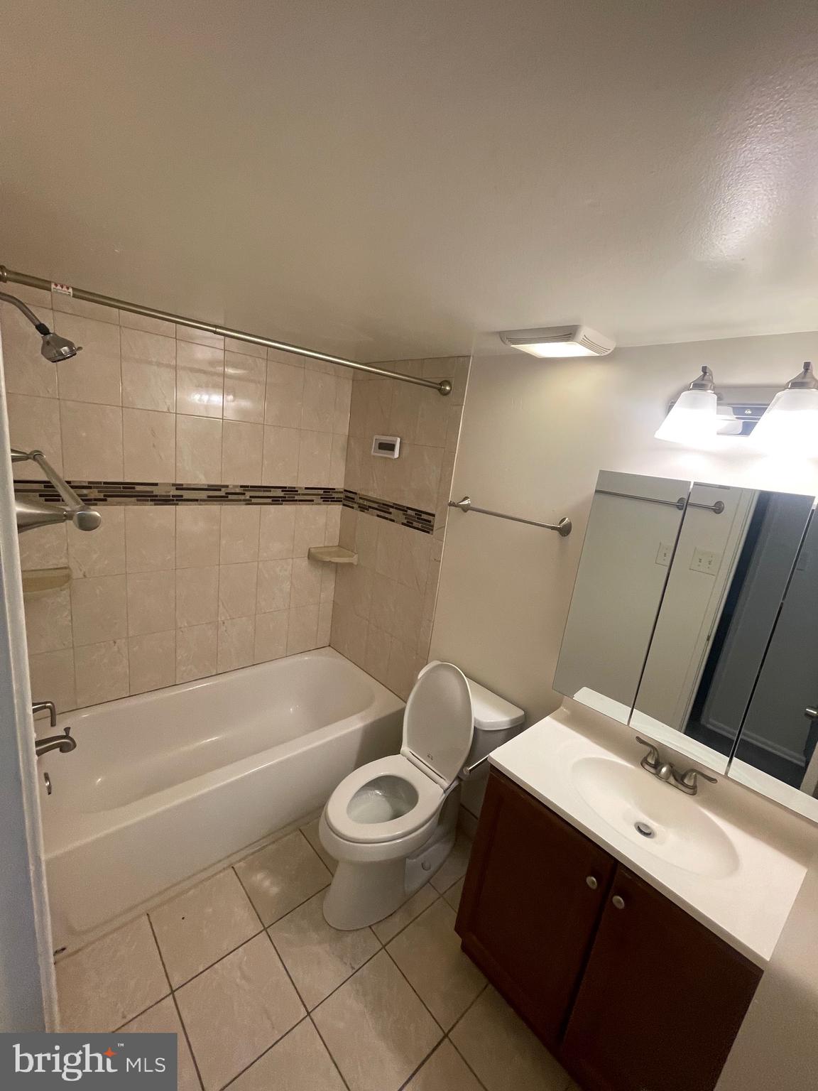 KIMBERLY PLACE - Residential Lease