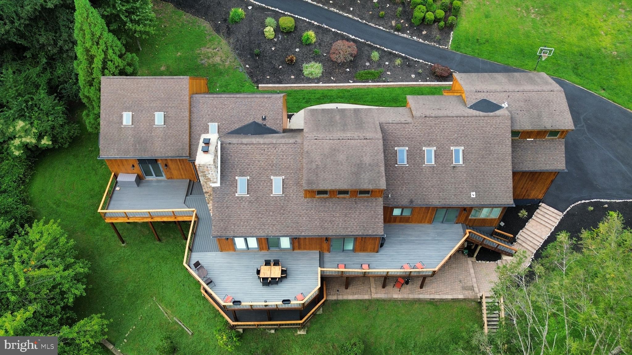 3314 BREIDABLIK DRIVE
