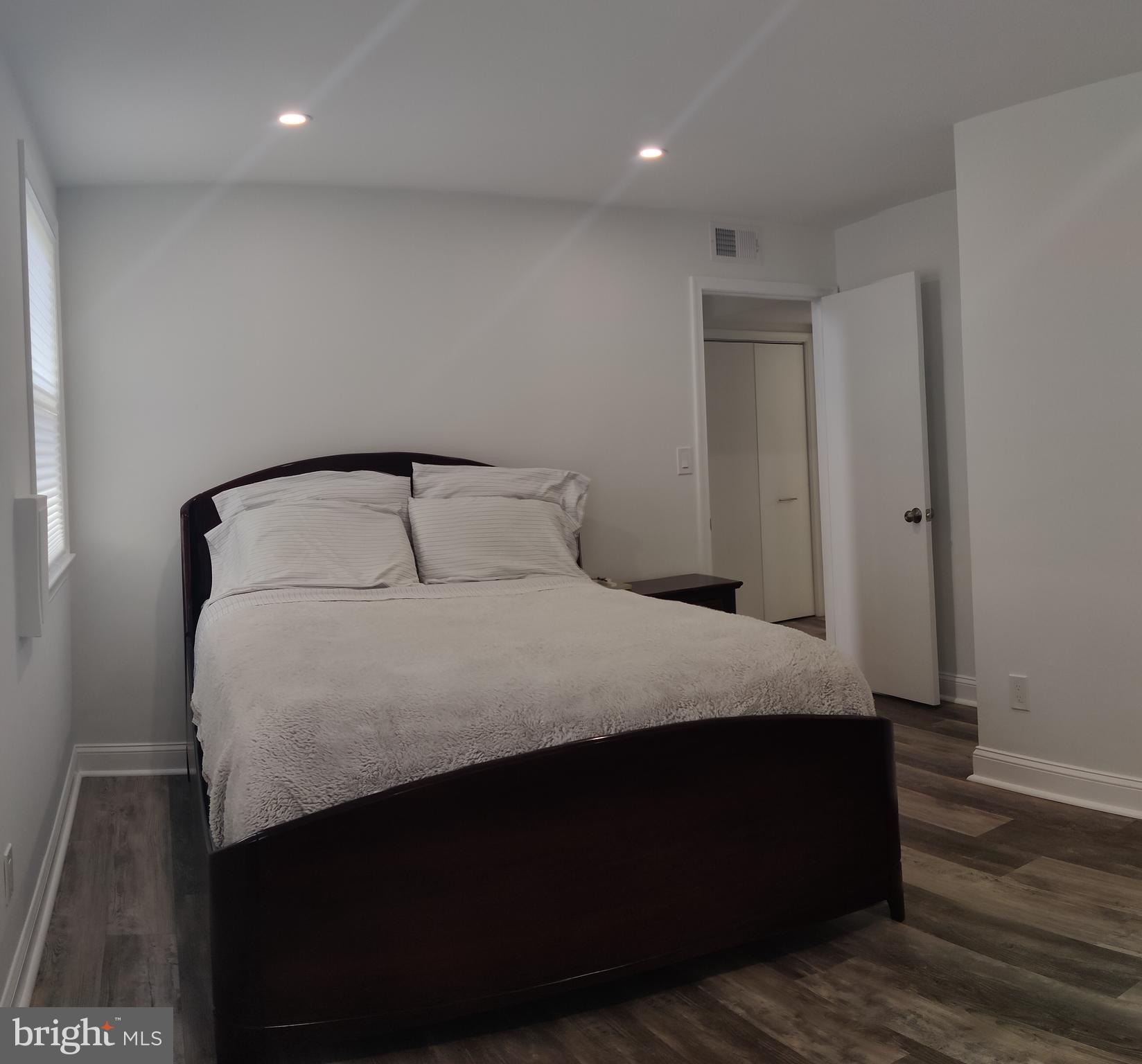 LINCOLN HEIGHTS - Residential