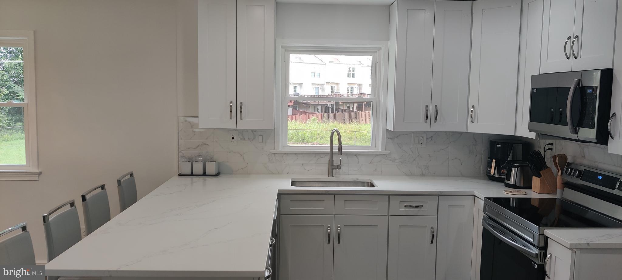 LINCOLN HEIGHTS - Residential