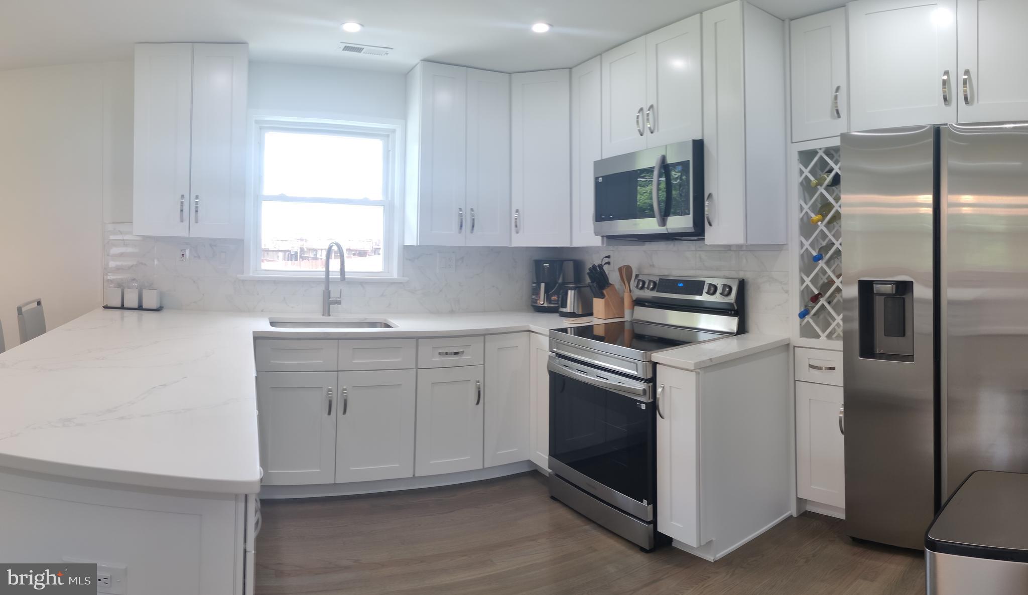 LINCOLN HEIGHTS - Residential