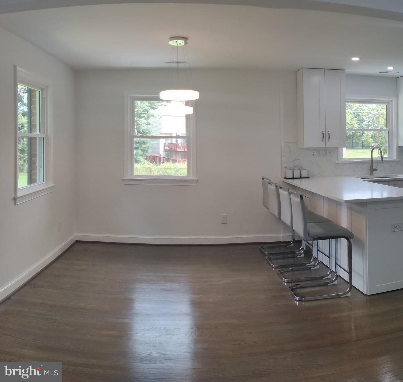 LINCOLN HEIGHTS - Residential