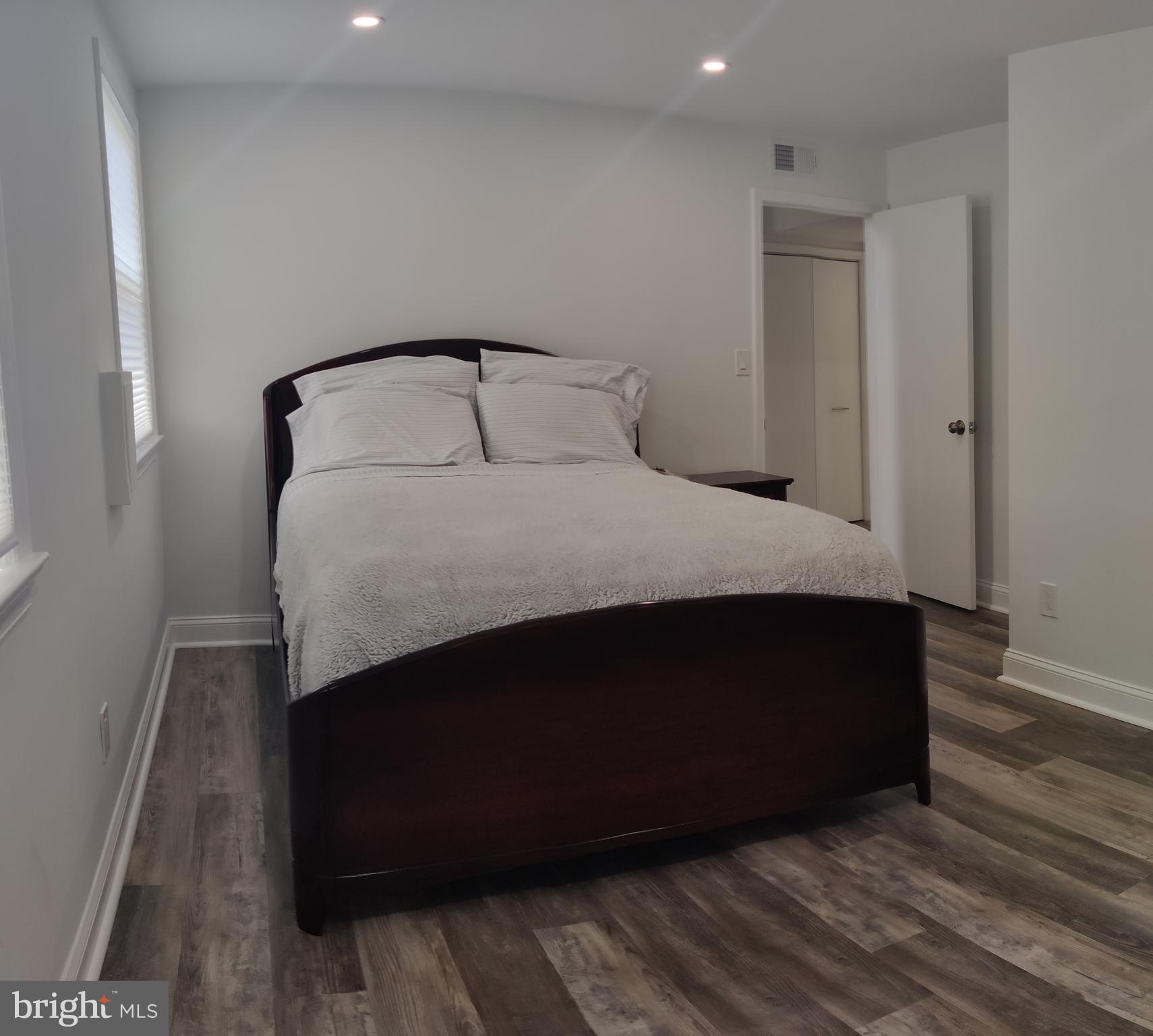 LINCOLN HEIGHTS - Residential