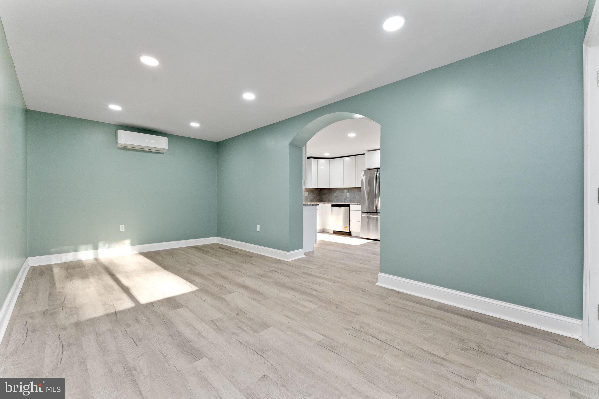 POTTSGROVE - Residential