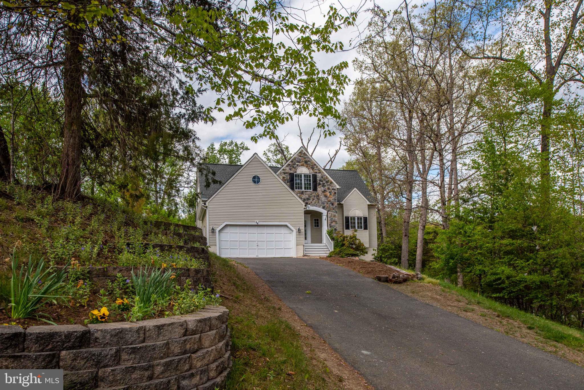 BALD EAGLE HILLS - Residential