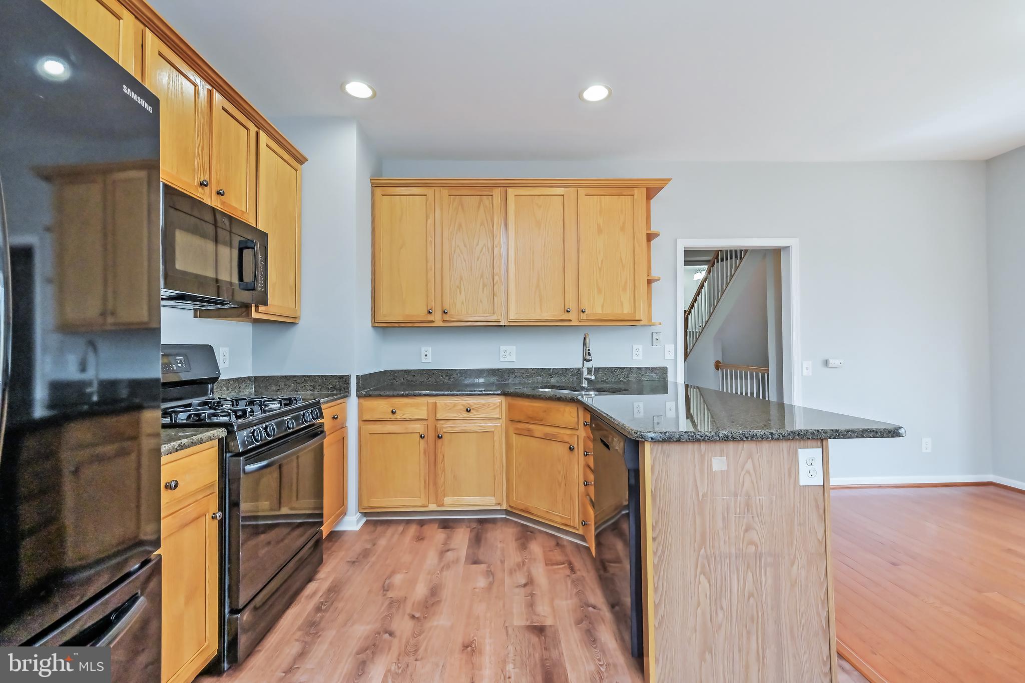 JAPONICA - Residential Lease