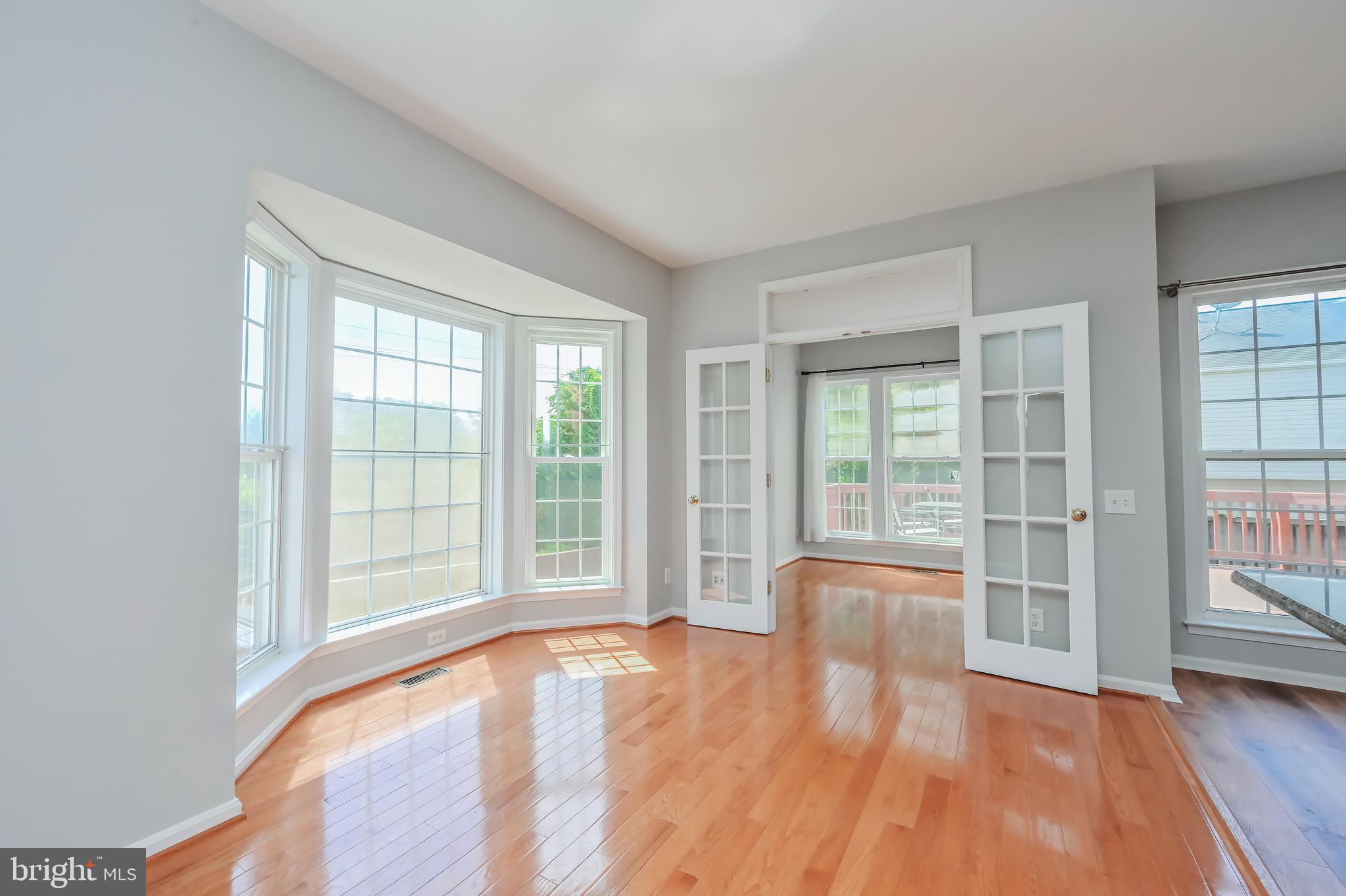 JAPONICA - Residential Lease