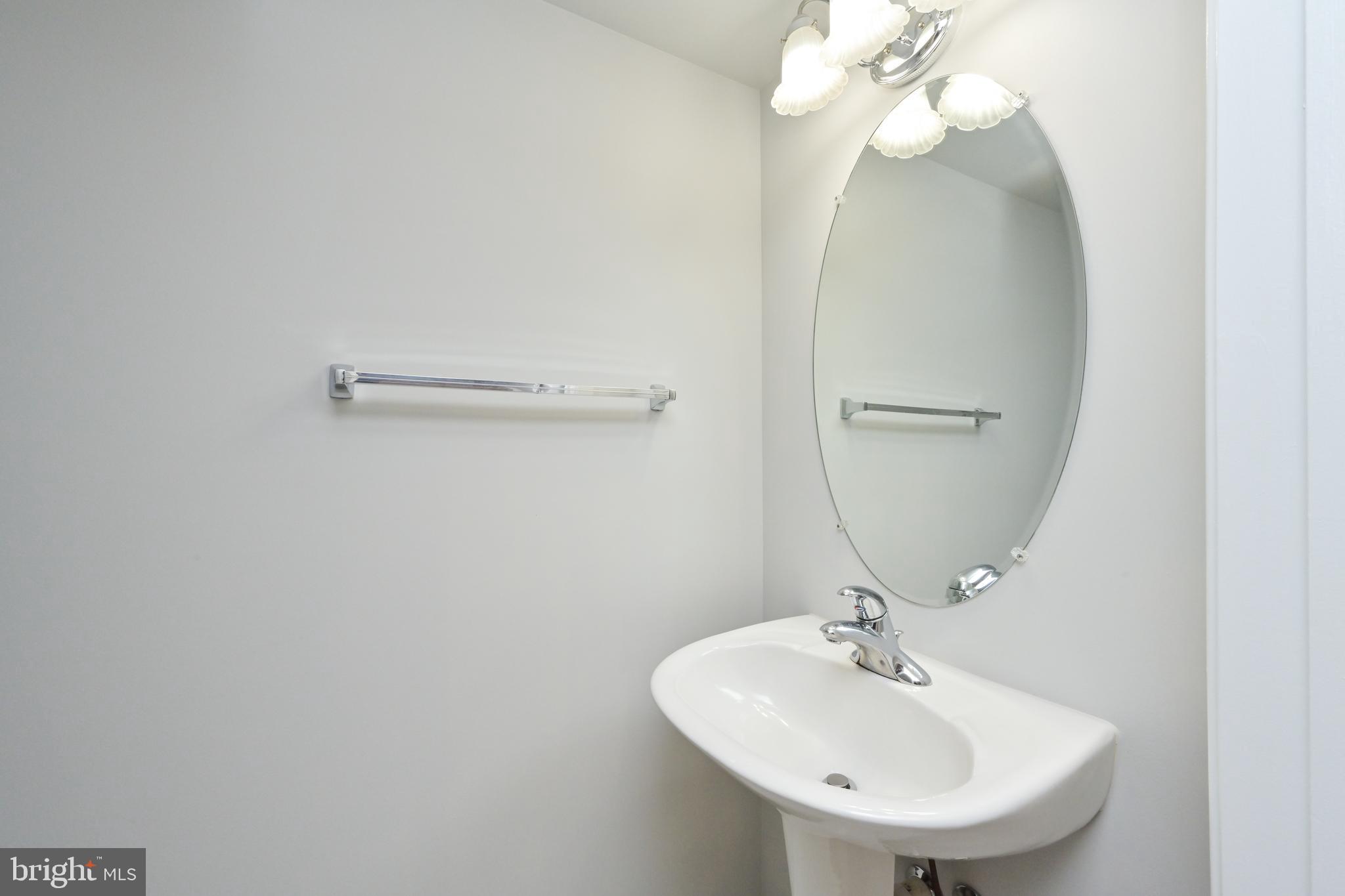 JAPONICA - Residential Lease