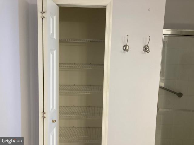 HEARTHSTONE AT VILLAGE CREST CONDOMINIUMS - Residential