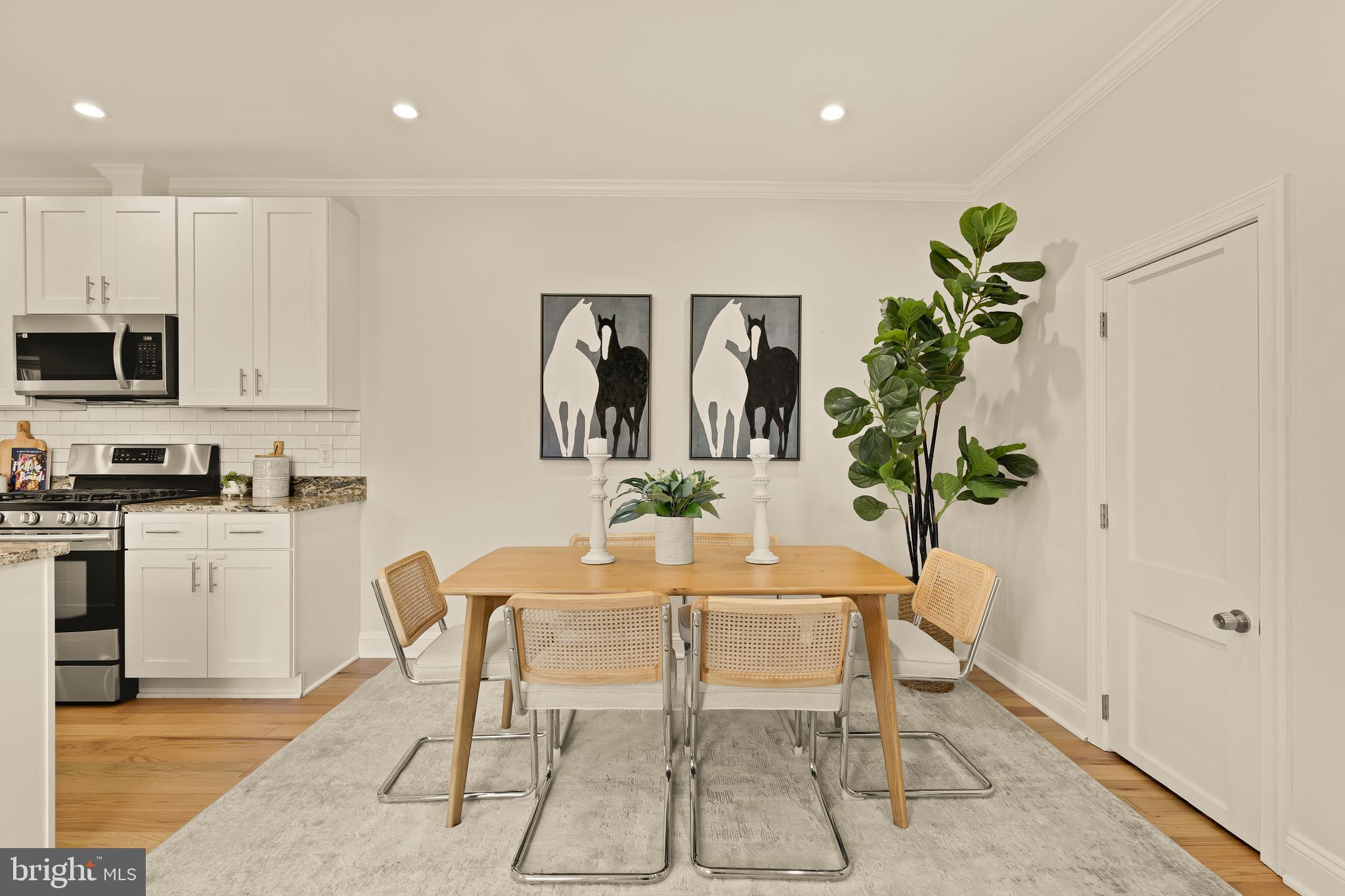 1671 GALES STREET NE 1