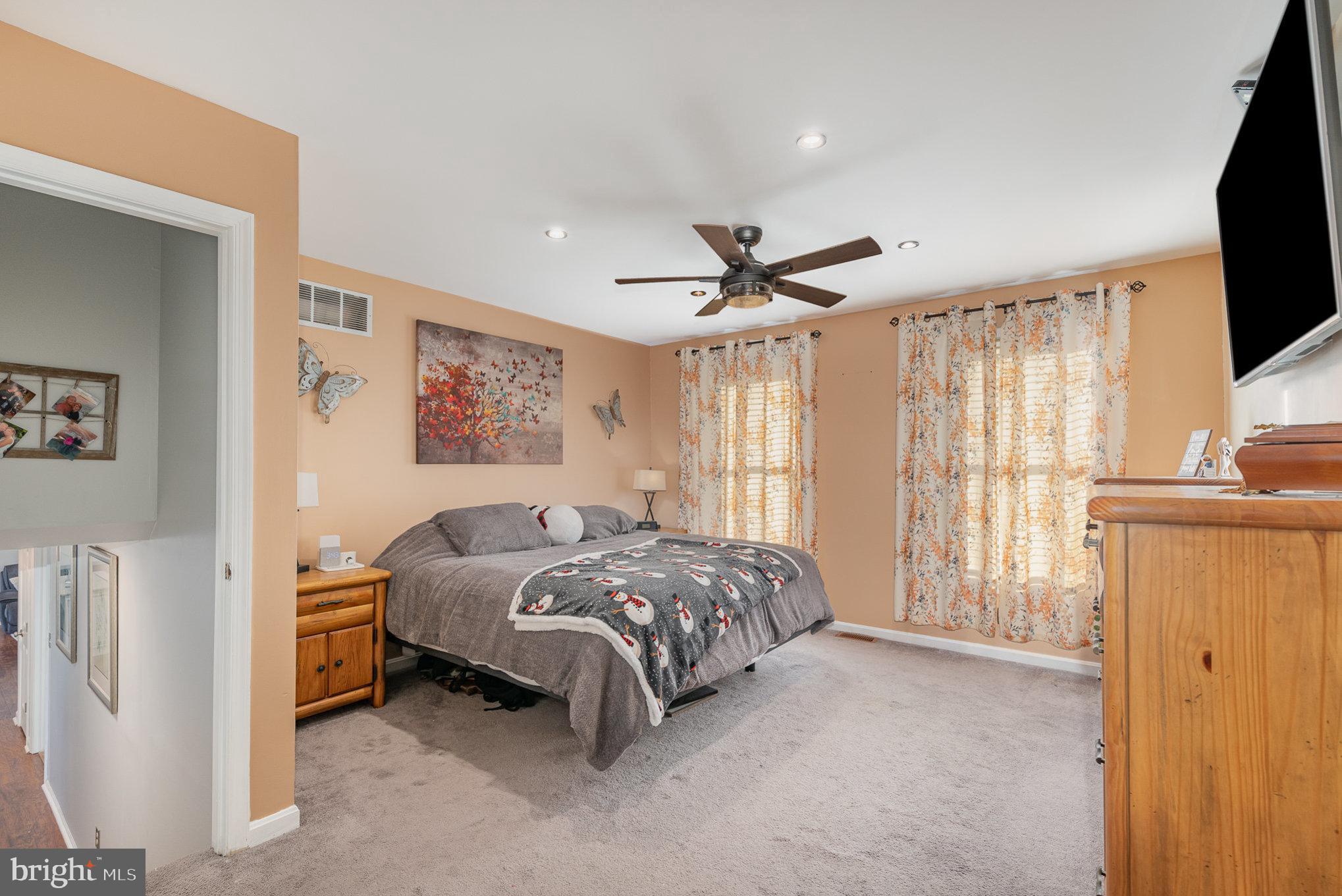 GOLDENTREE - Residential