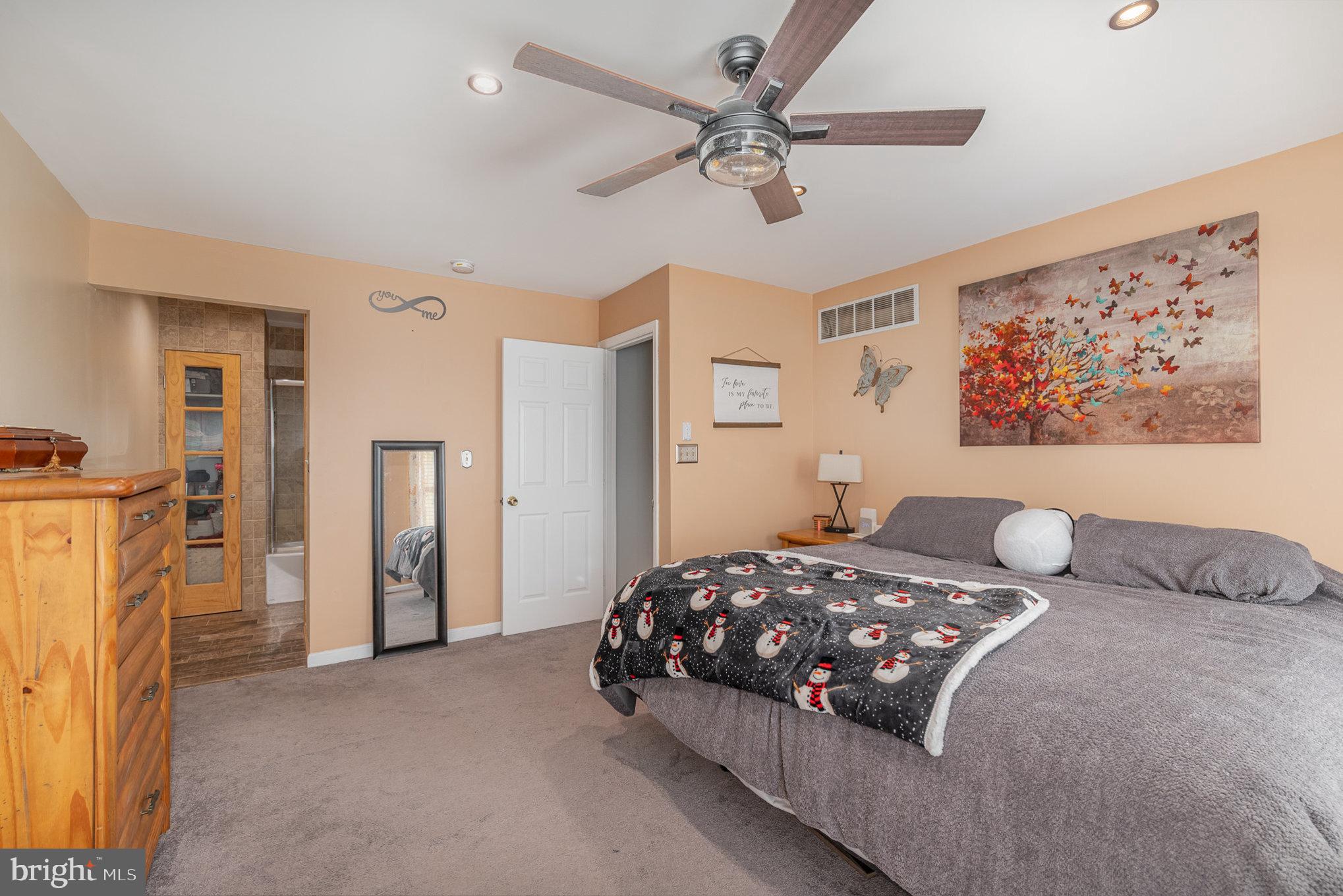 GOLDENTREE - Residential