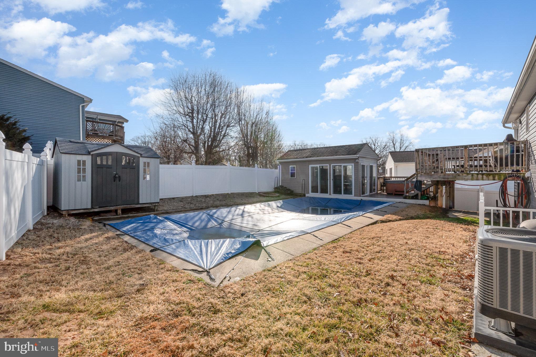 GOLDENTREE - Residential