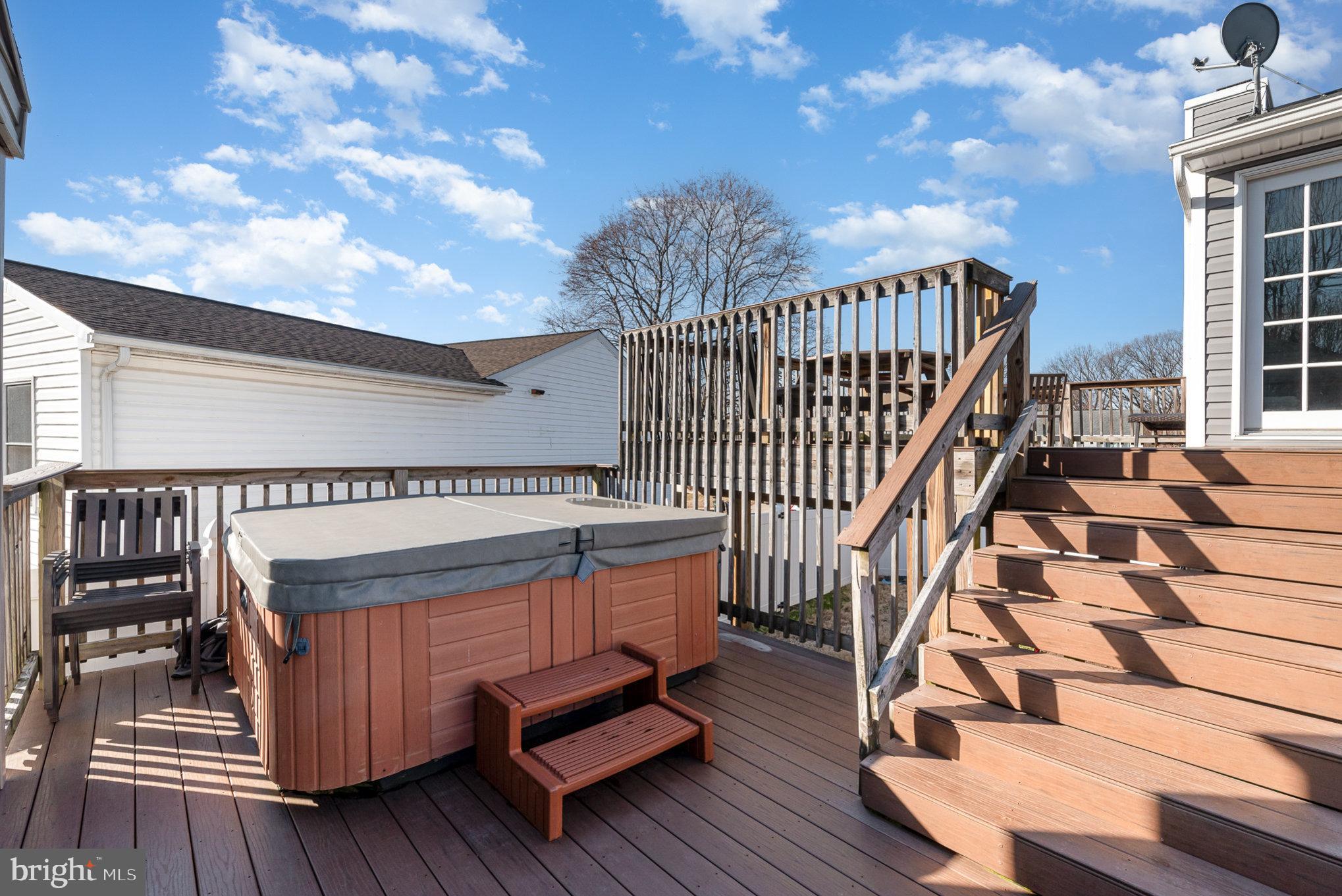 GOLDENTREE - Residential