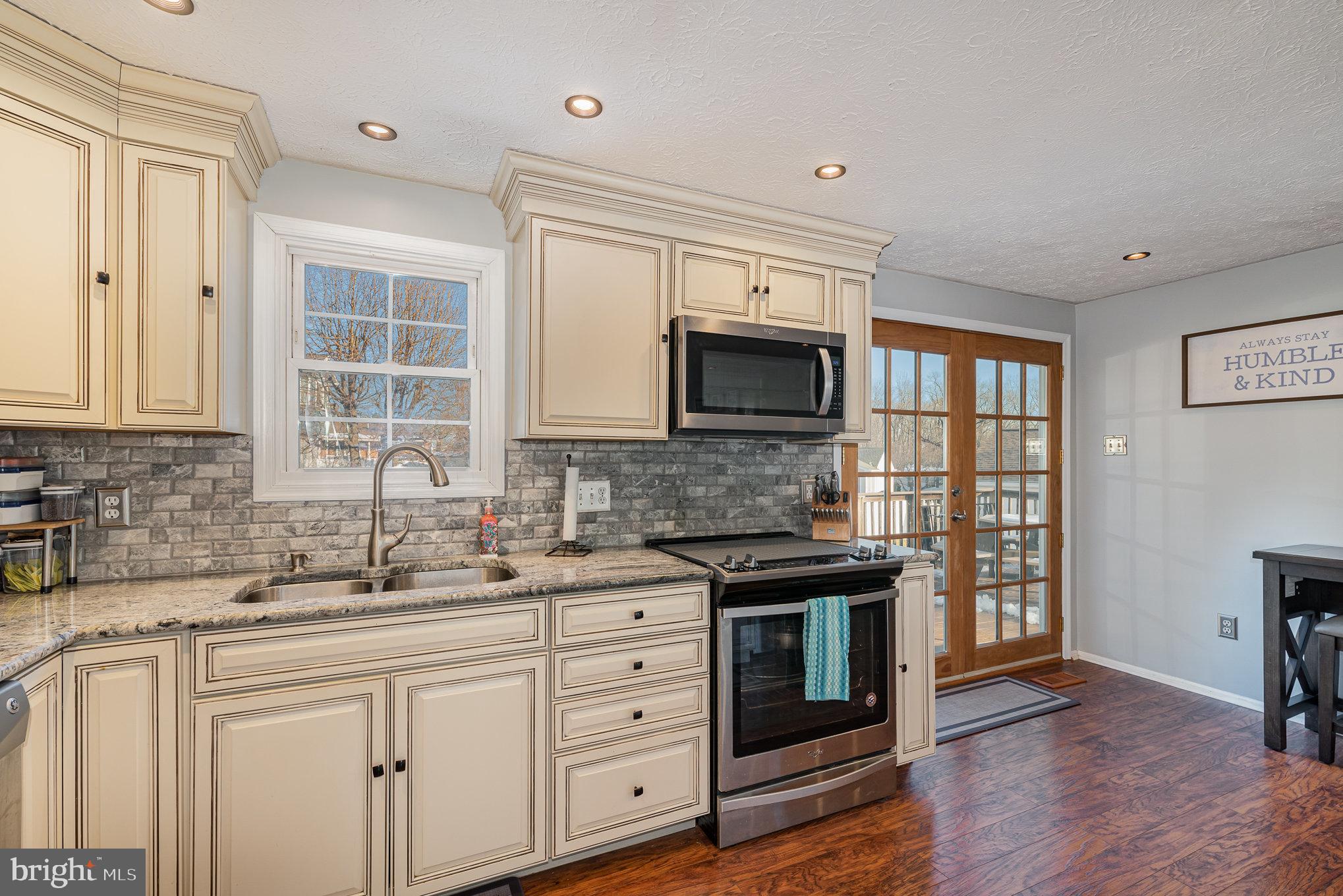 GOLDENTREE - Residential