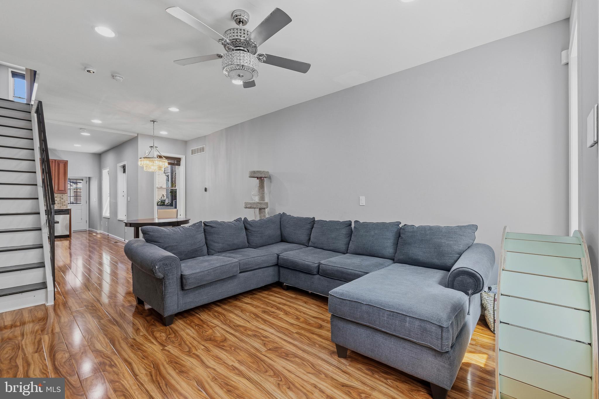 FAIRMOUNT - Residential