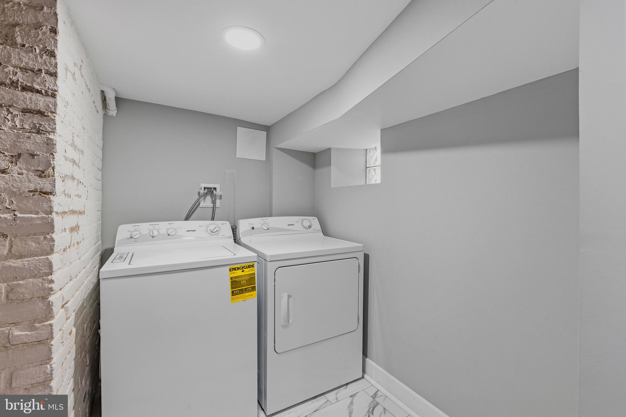 FAIRMOUNT - Residential