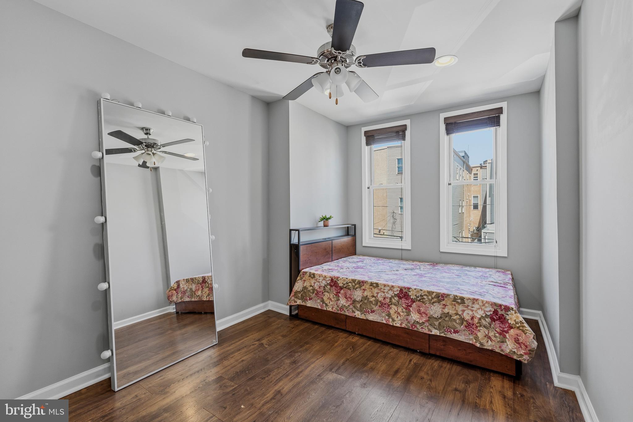 FAIRMOUNT - Residential