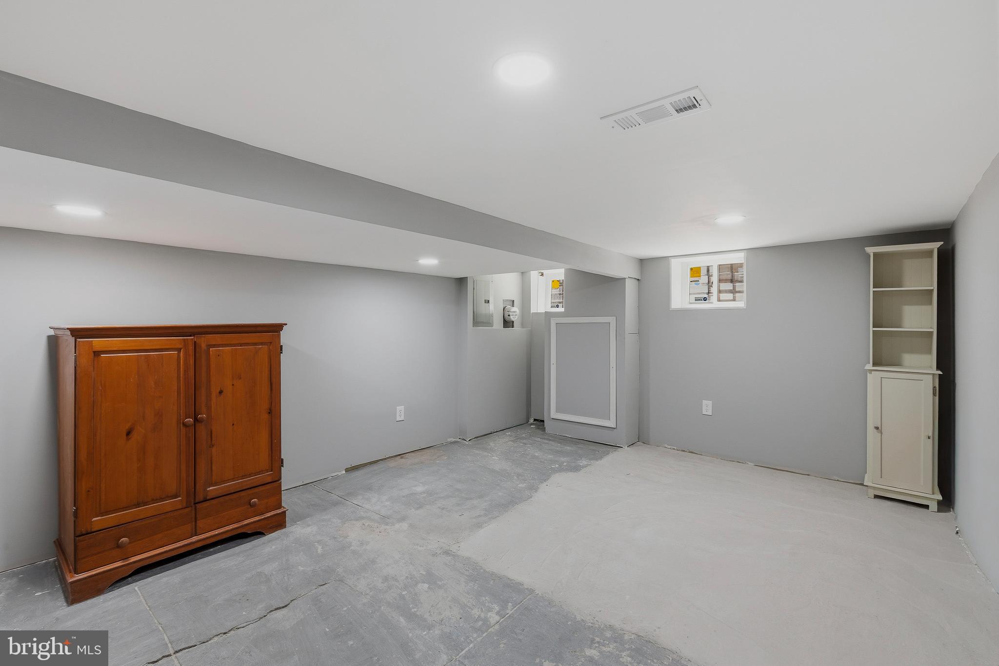 FAIRMOUNT - Residential