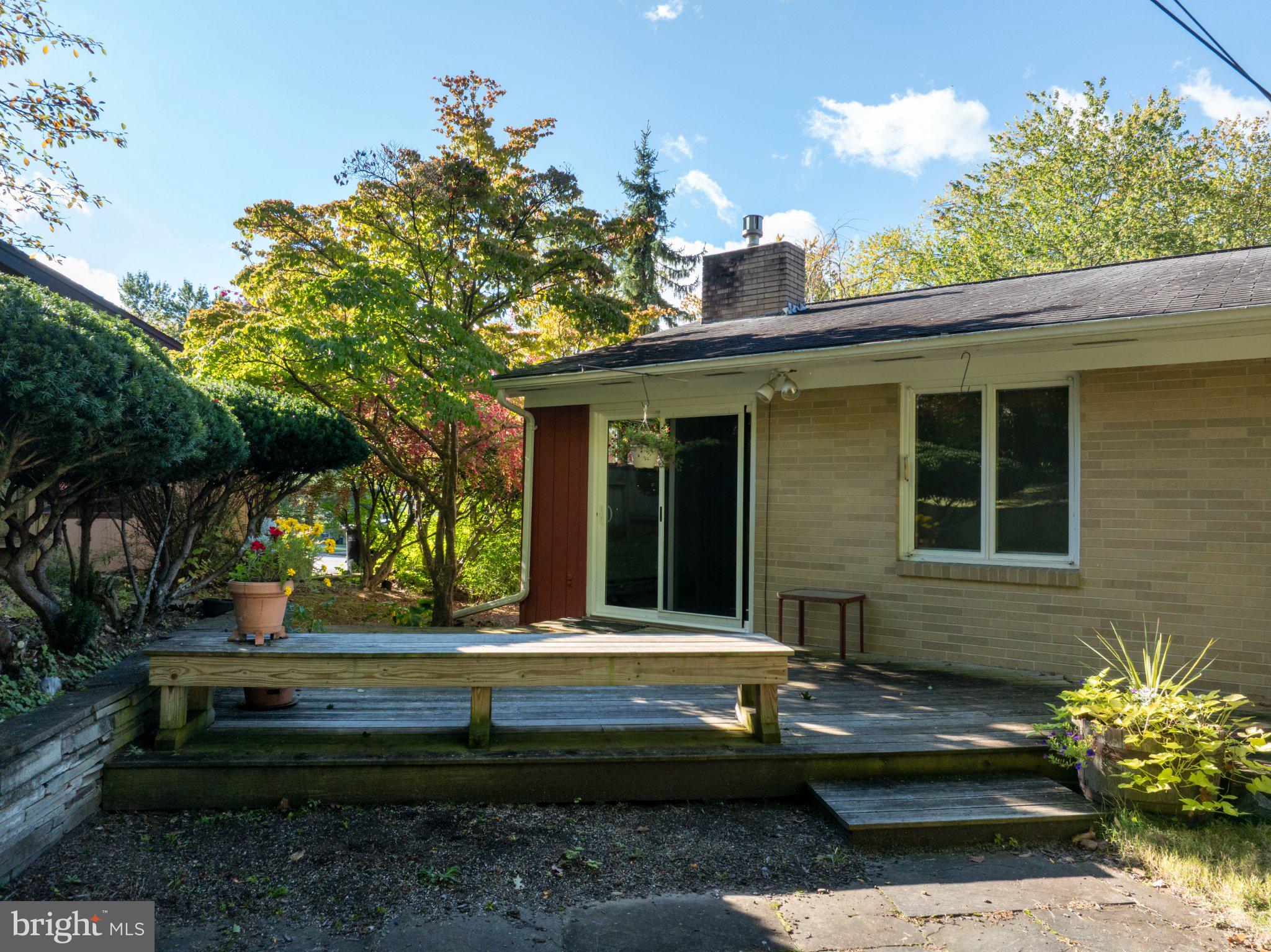 743 GLENN ROAD