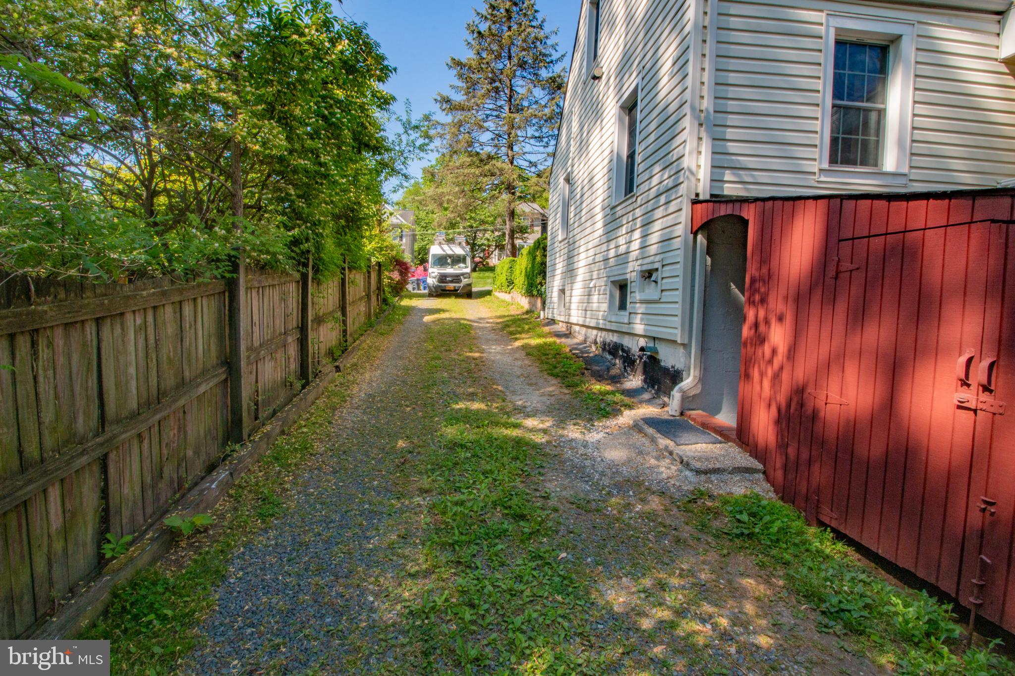 GORDON TERRACE - Residential Lease