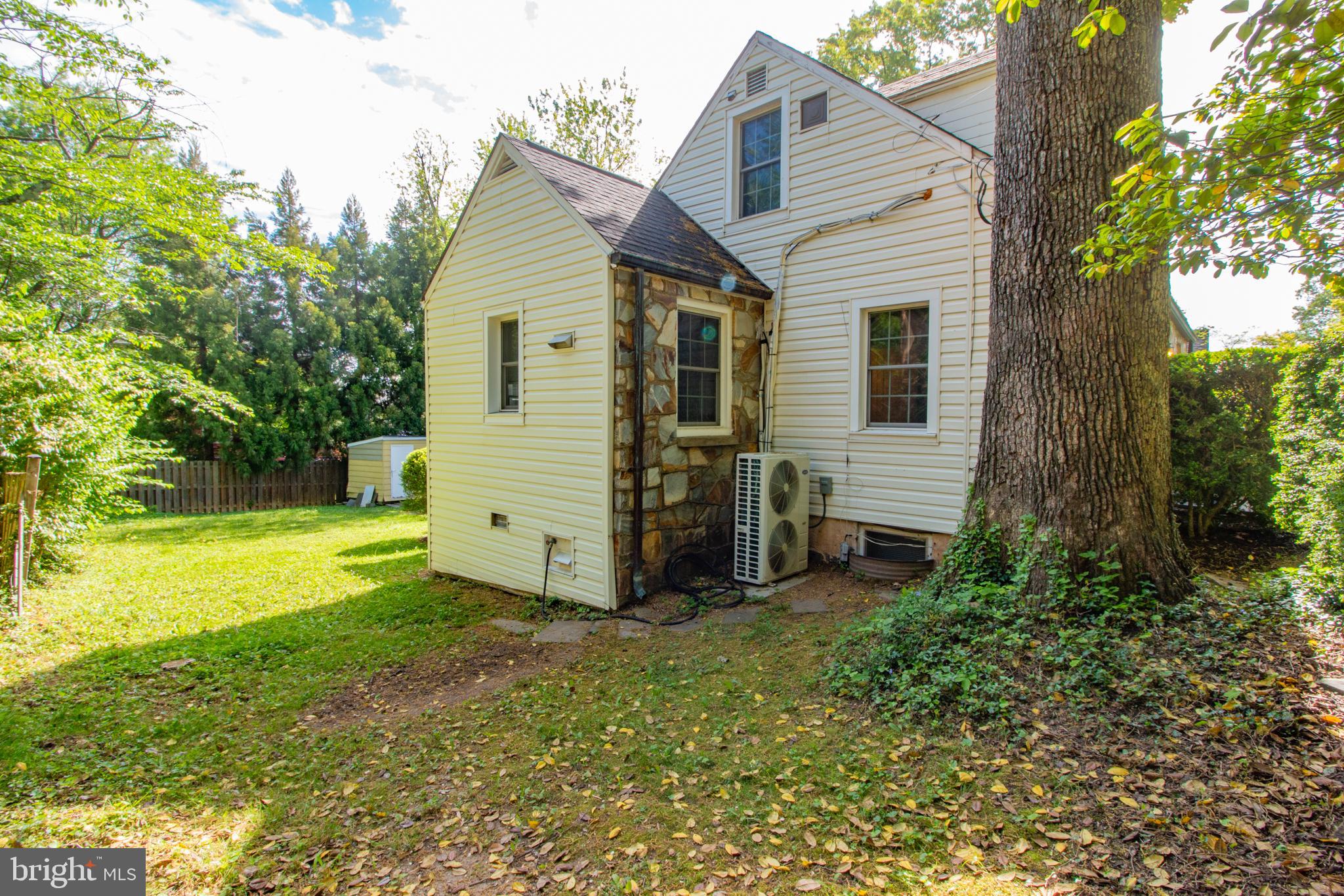 GORDON TERRACE - Residential Lease