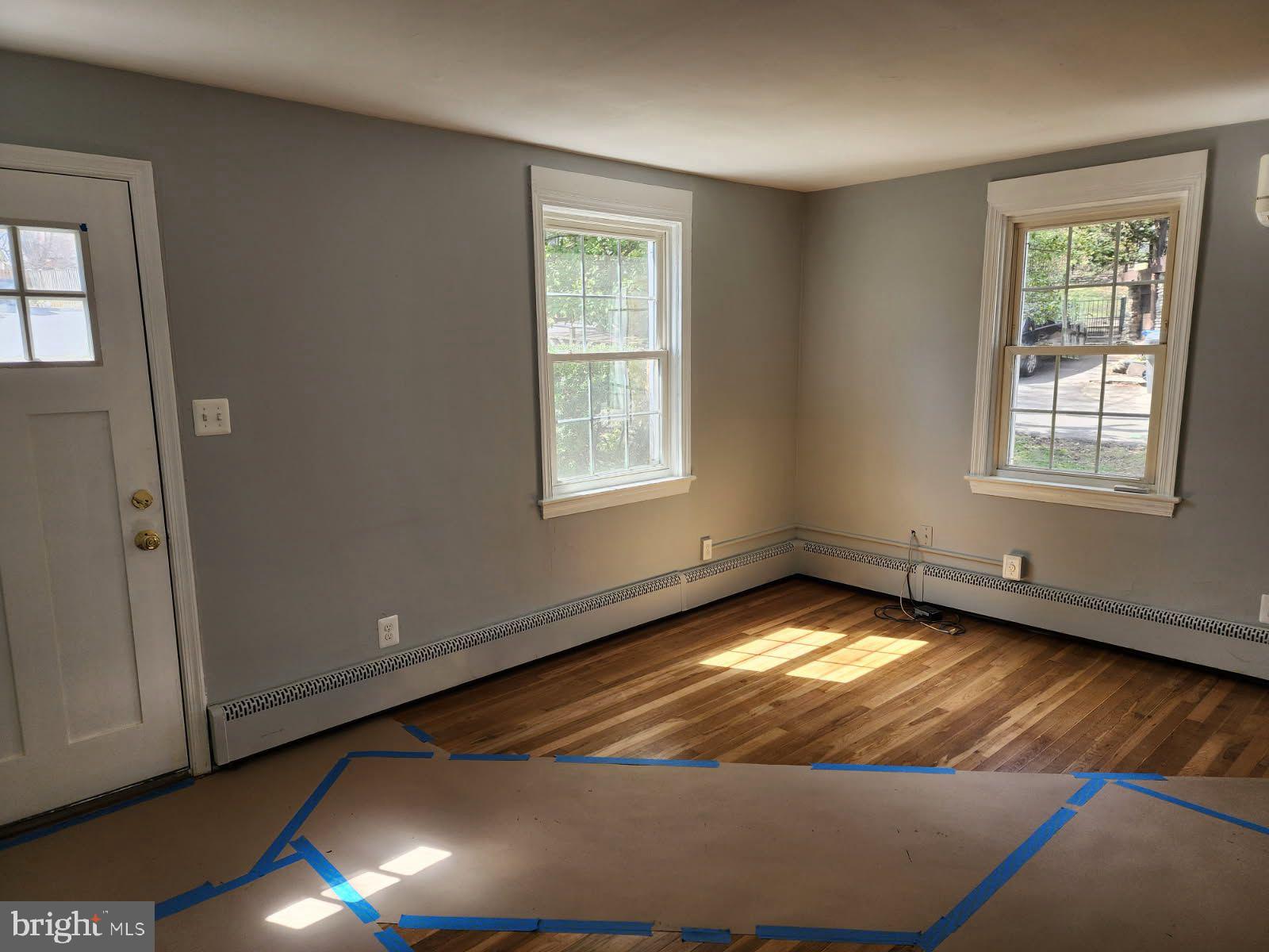 GORDON TERRACE - Residential Lease