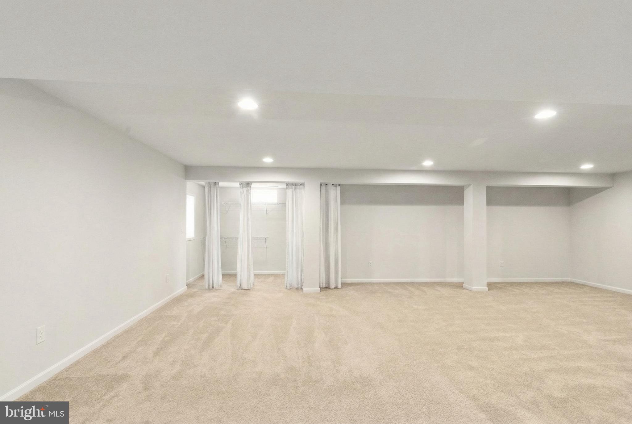 MEDLEY ESTATES - Residential