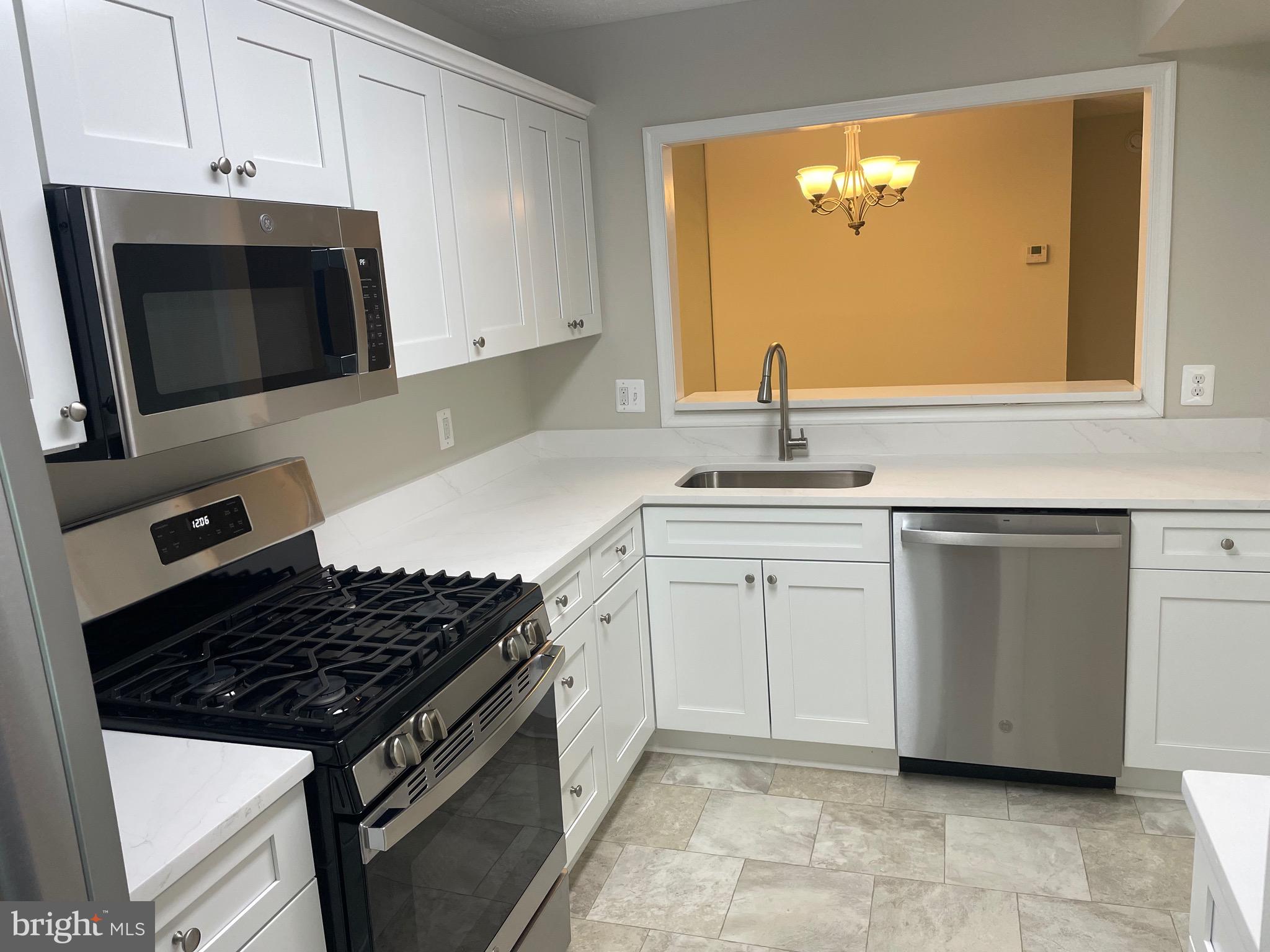 WILLOW POINT - Residential Lease