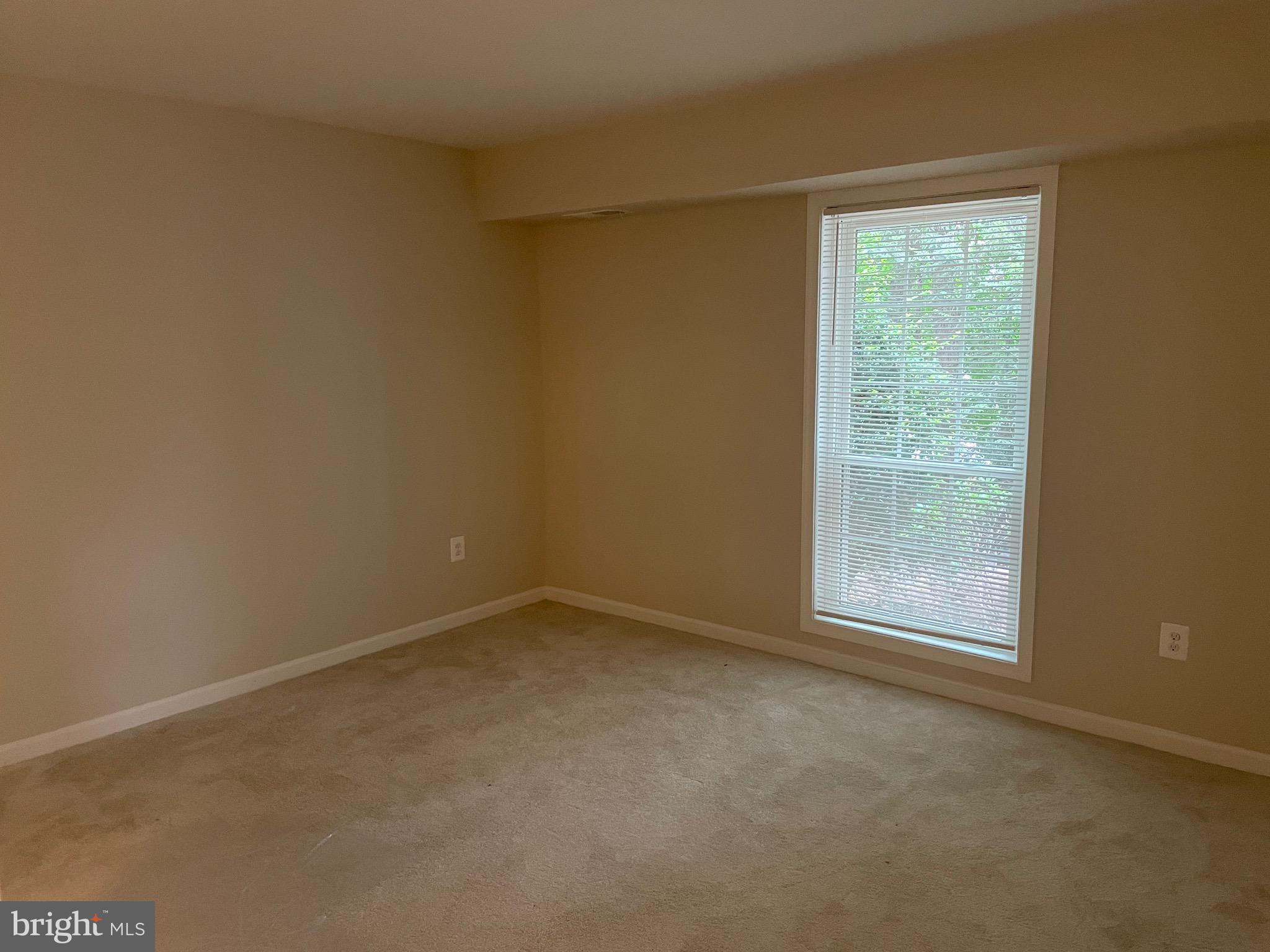 WILLOW POINT - Residential Lease