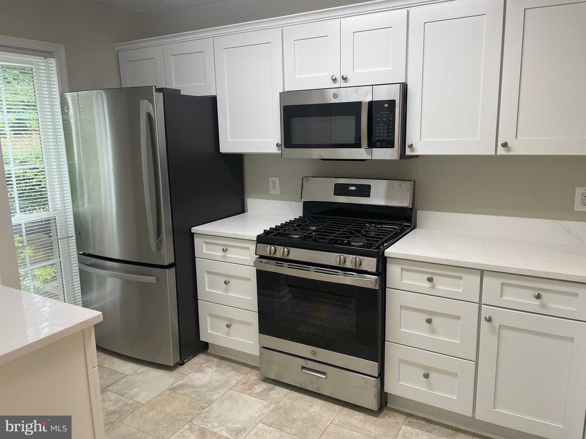 WILLOW POINT - Residential Lease