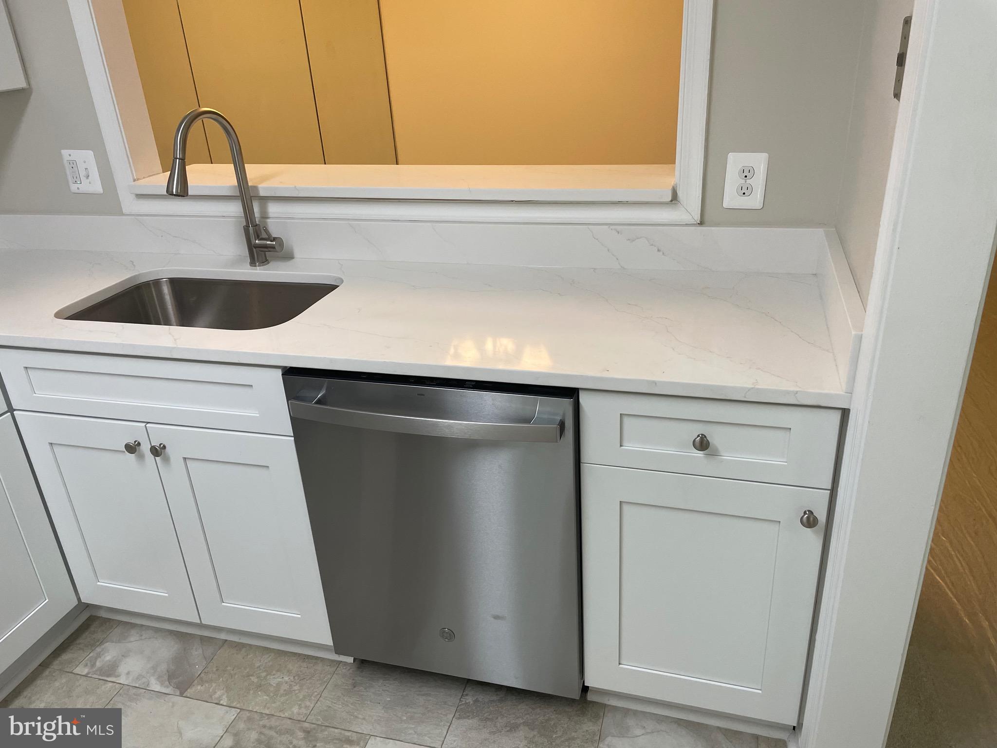 WILLOW POINT - Residential Lease