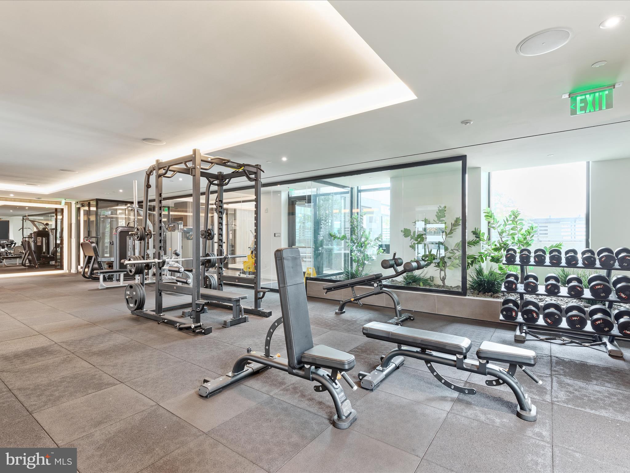 THE VERSE CONDO - Residential