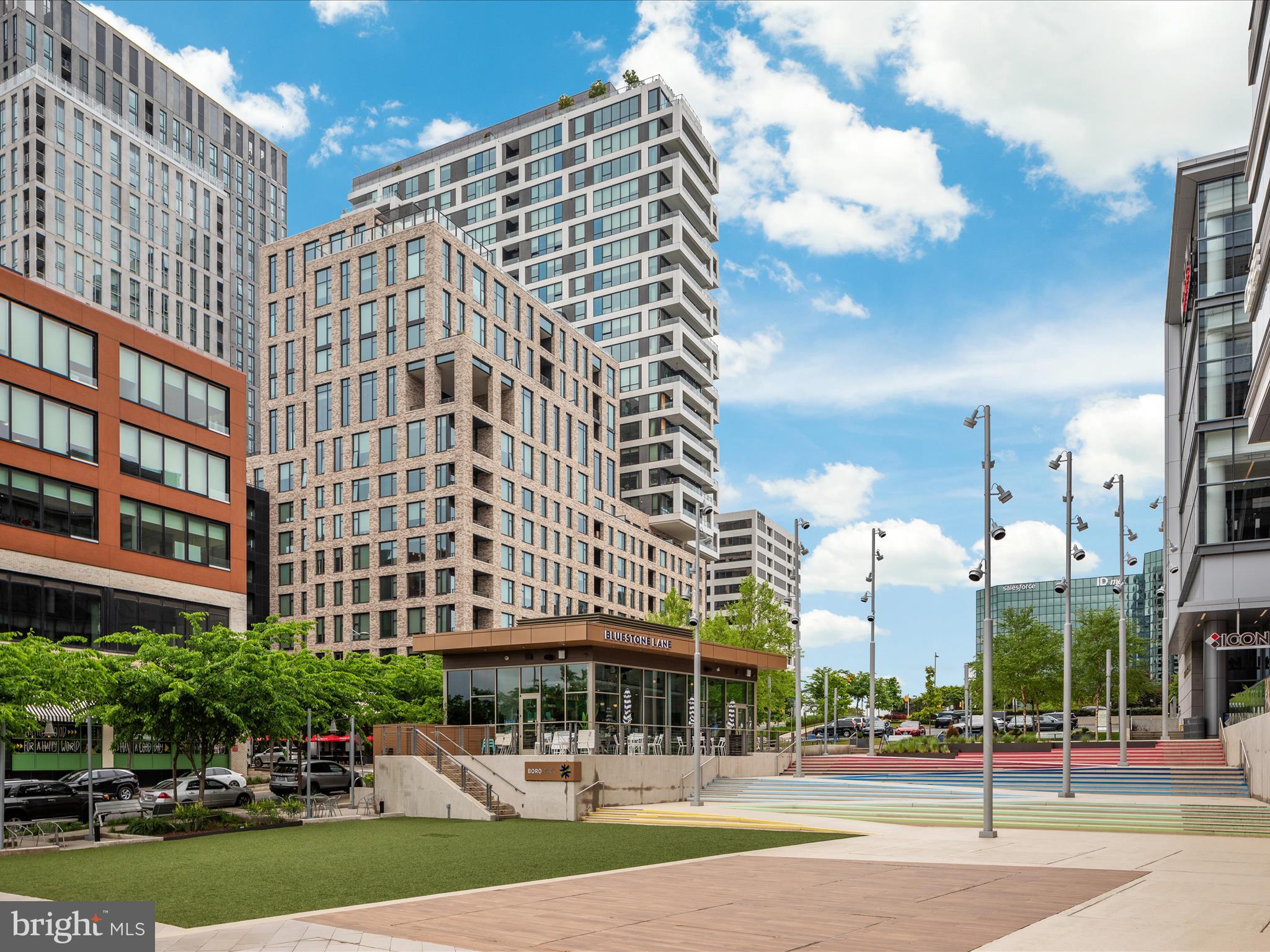 THE VERSE CONDO - Residential