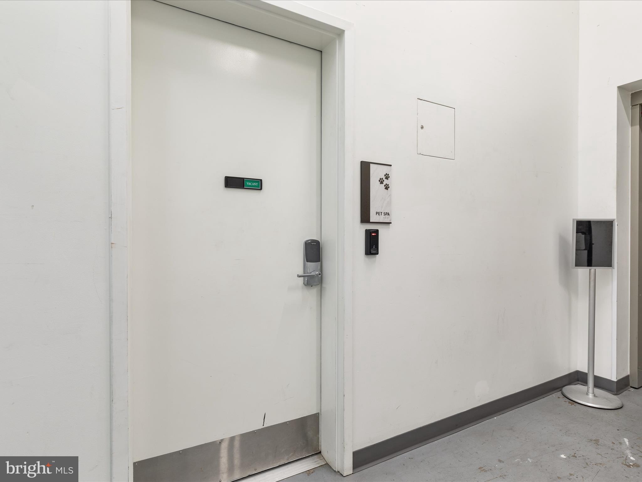 THE VERSE CONDO - Residential