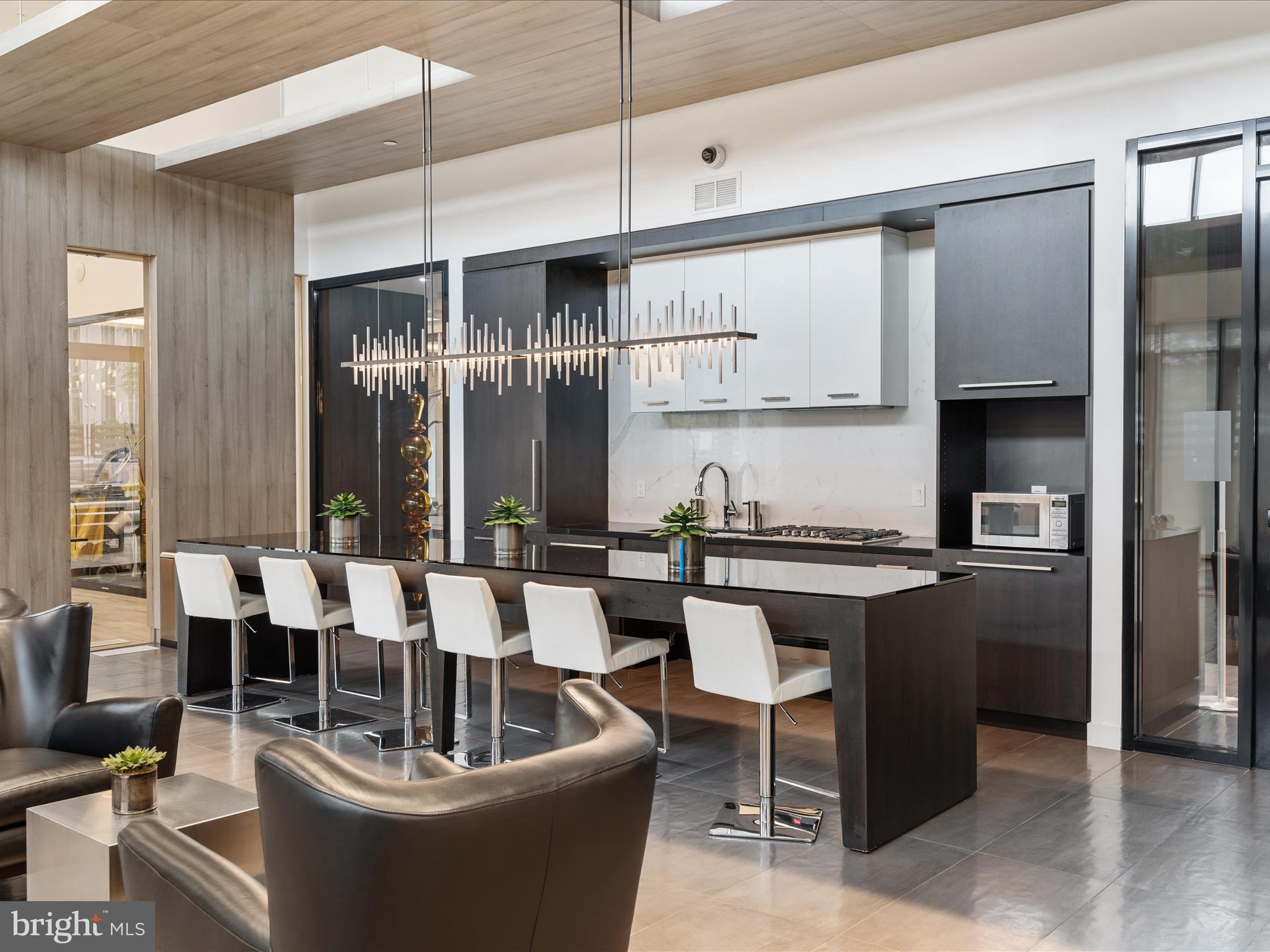 THE VERSE CONDO - Residential