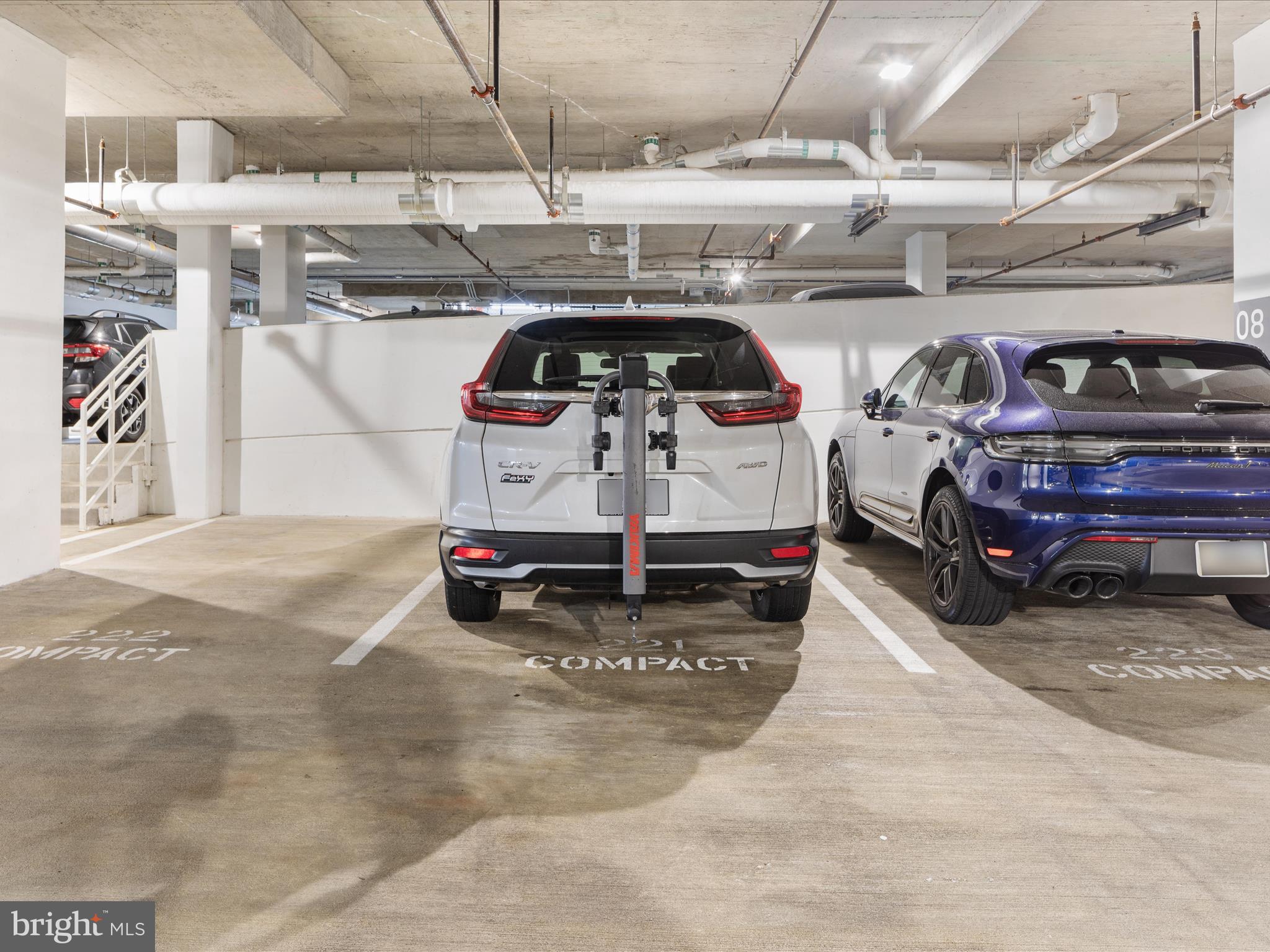 THE VERSE CONDO - Residential