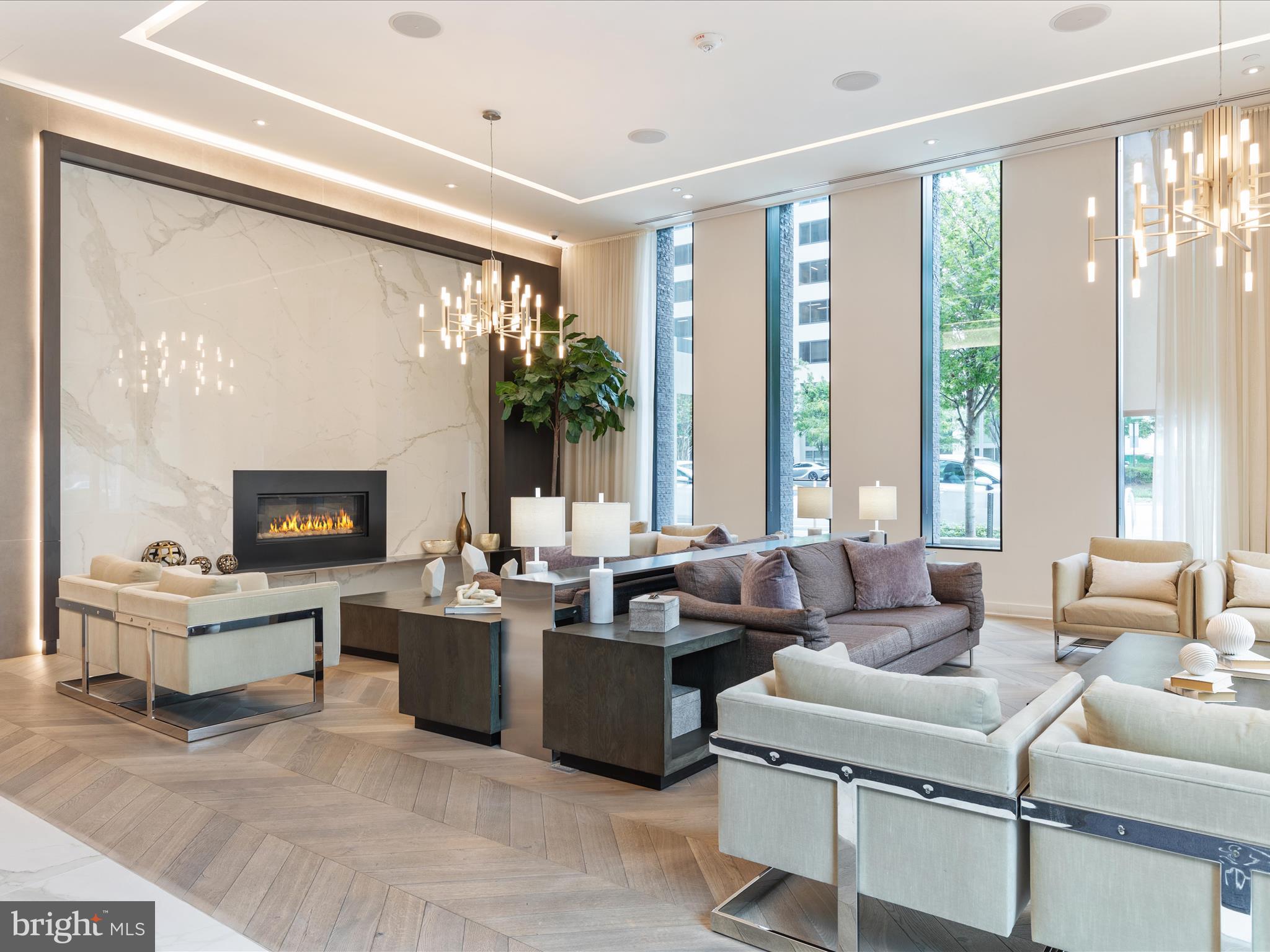 THE VERSE CONDO - Residential