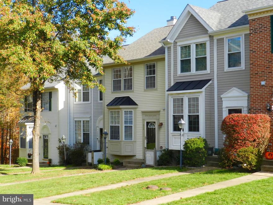 Great North Stafford location - Highpointe townhome with 3 levels 3 bedrooms 3 1/2 baths- Large great room on main level,  family room & full bath on the lower level.   Newer stainless steel kitchen appliances. Convenient location close to I-95, shopping & Quantico!  Single applicants must complete separate applications.  Pets are considered on a case by case basis. Only 1 small dog will be considered - No cats allowed .  Available  11/26/25.  Fireplace not to be used.