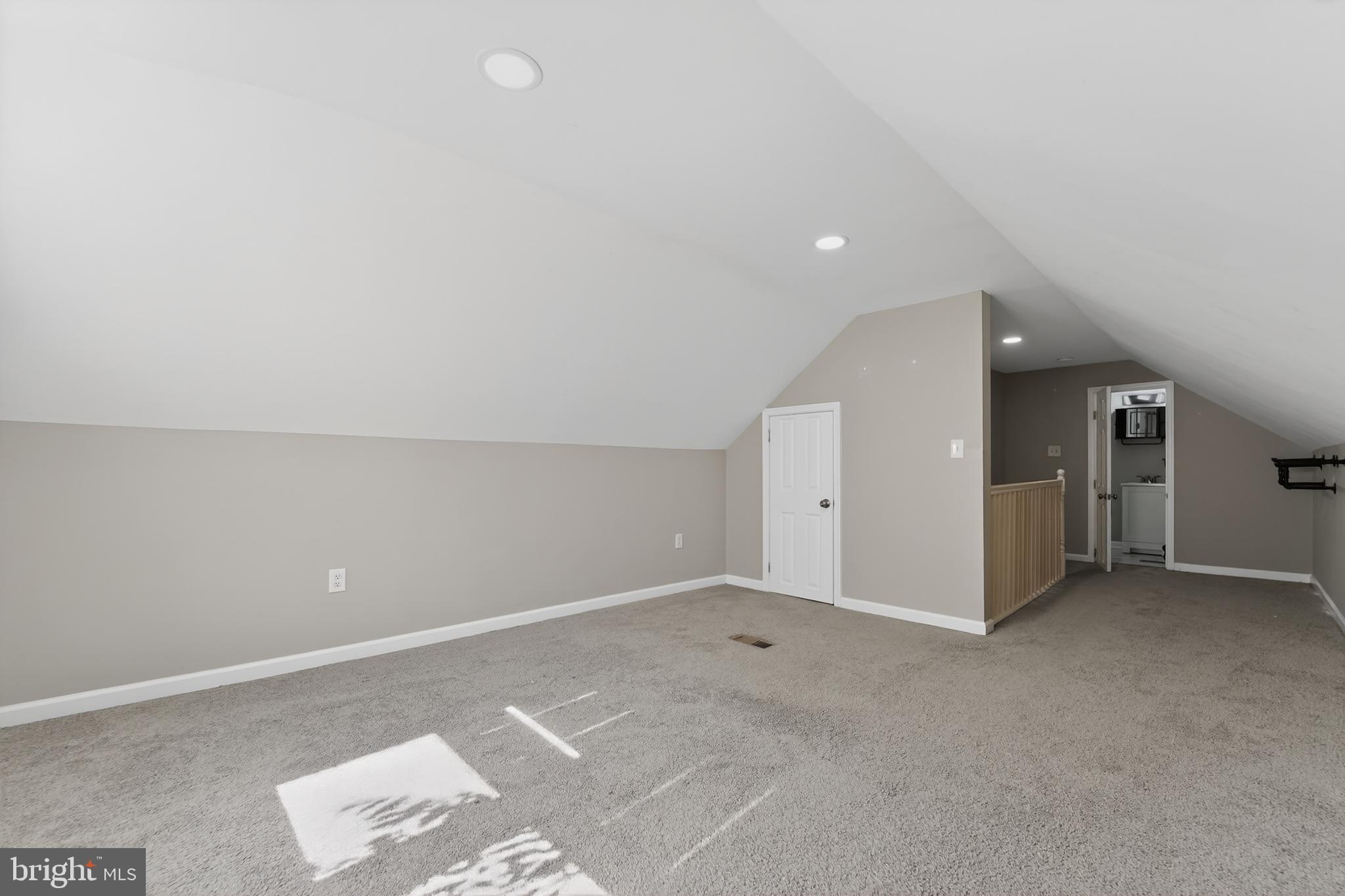 MURRAY POINT - Residential