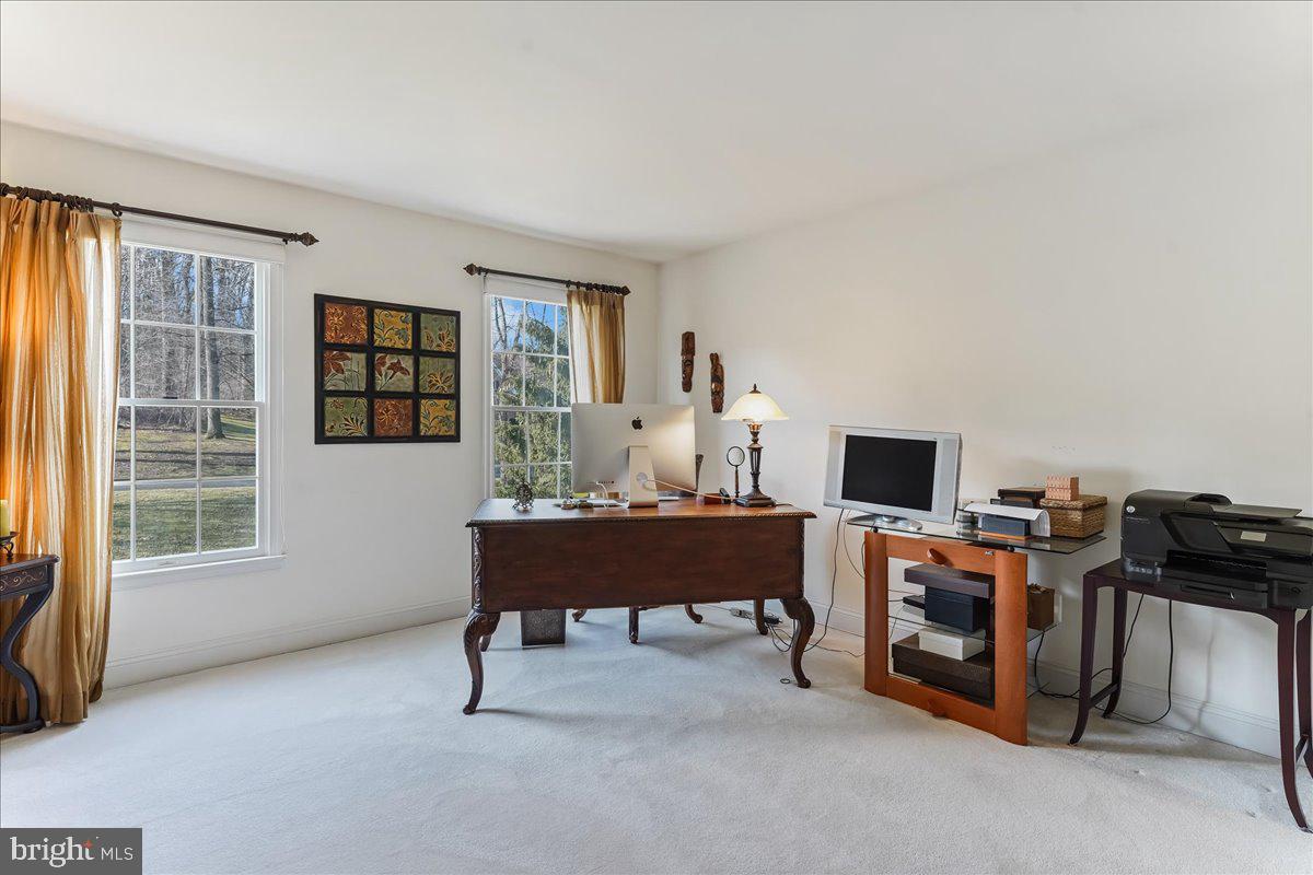 SPRINGTON CHASE - Residential