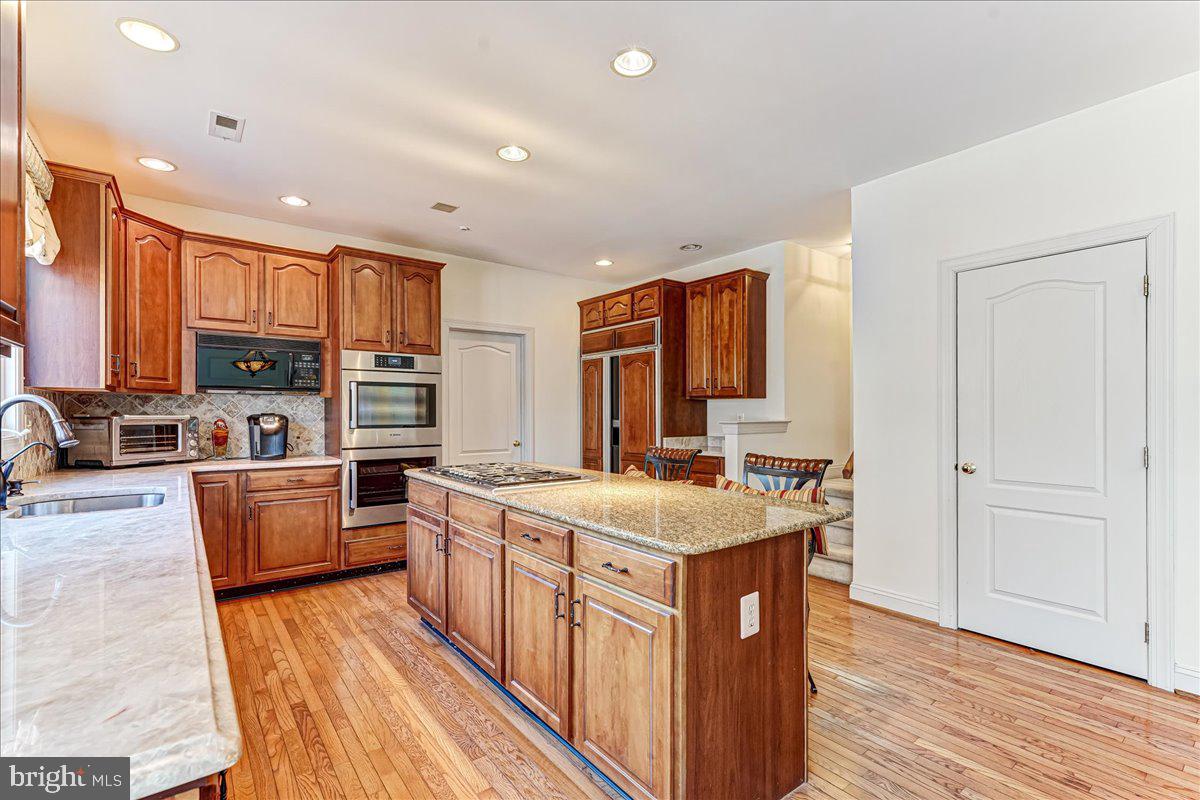 SPRINGTON CHASE - Residential