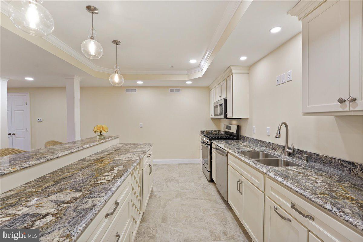 SPRINGTON CHASE - Residential