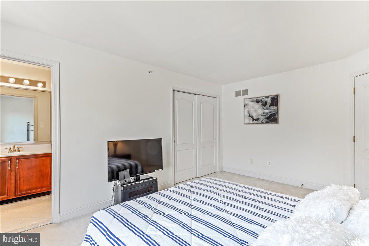 SPRINGTON CHASE - Residential