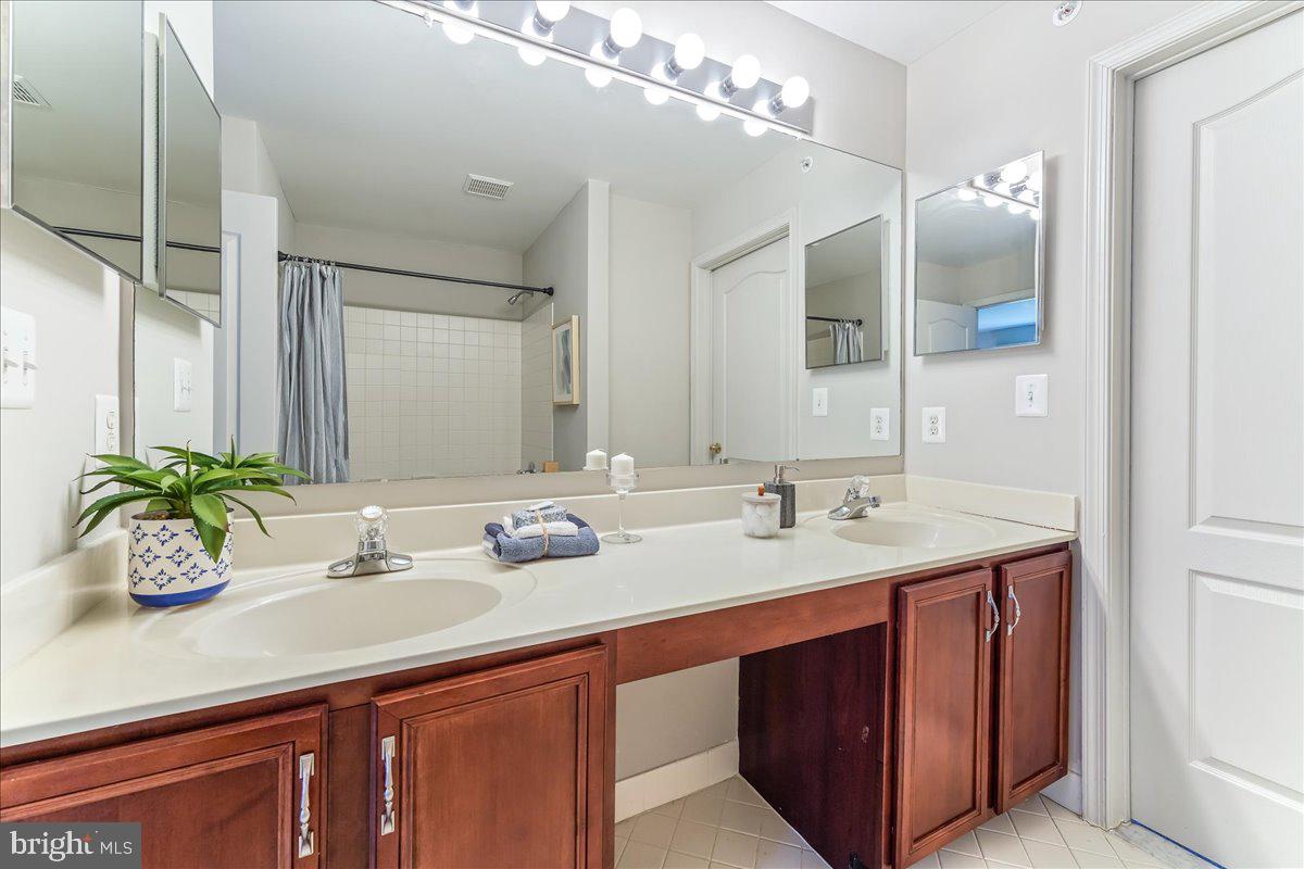 SPRINGTON CHASE - Residential