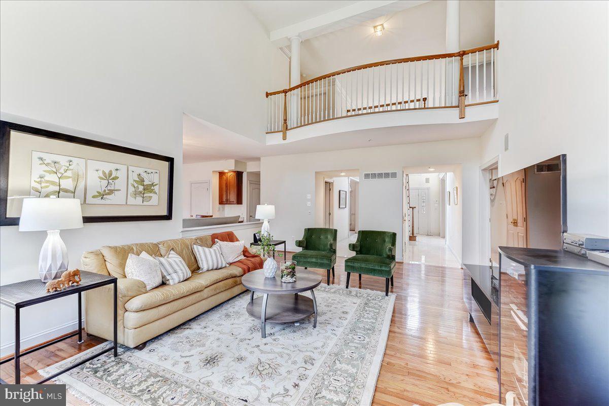 SPRINGTON CHASE - Residential