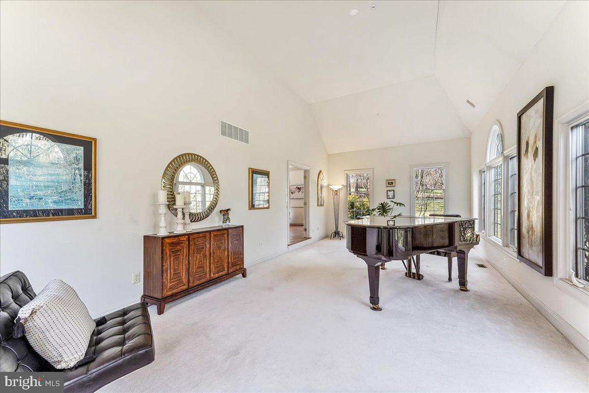 SPRINGTON CHASE - Residential